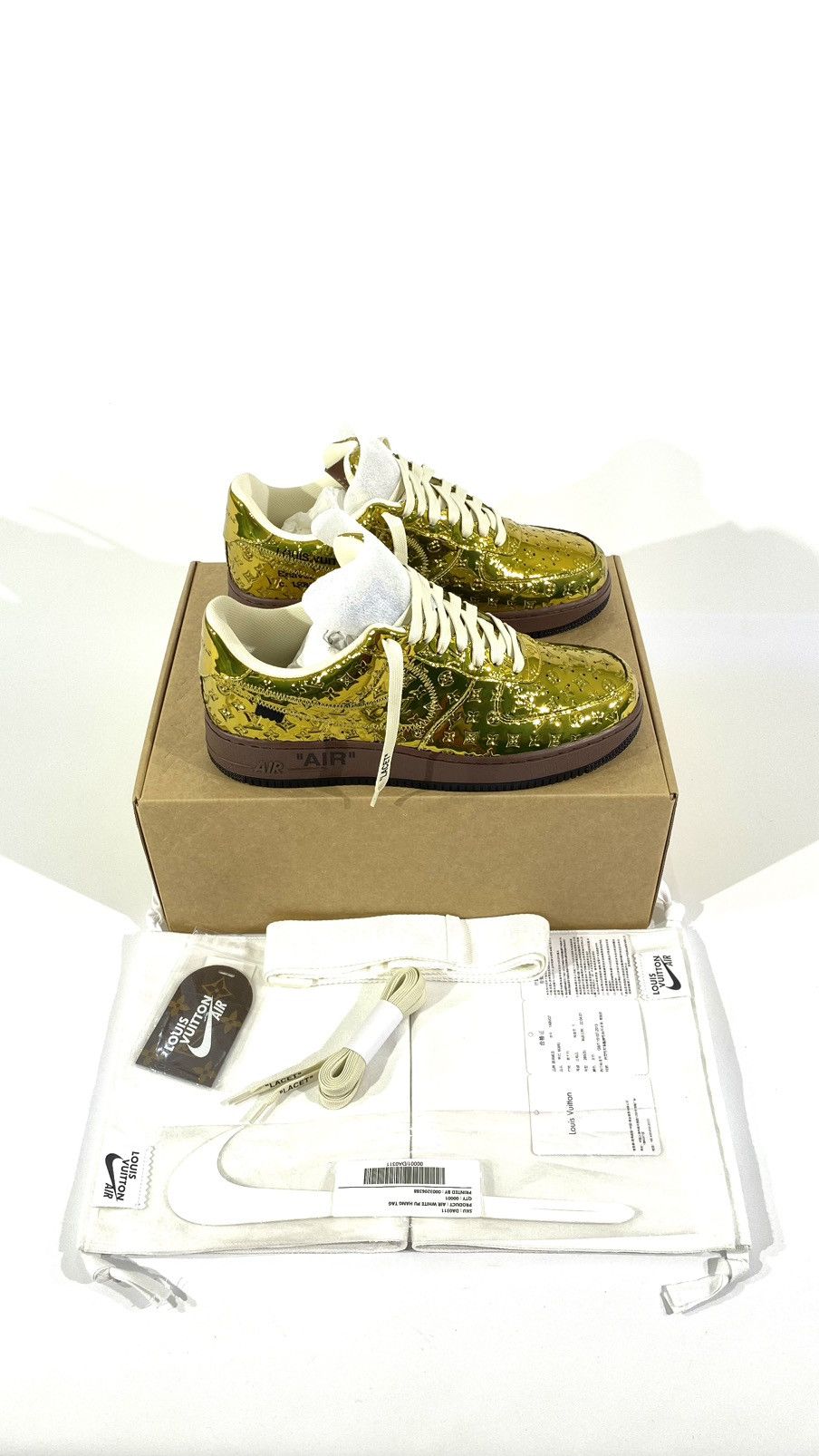 Louis Vuitton Louis Vuitton X Nike 10 Air Force 1 Gold Metallic Size US 10 / EU 43 - 2 Thumbnail