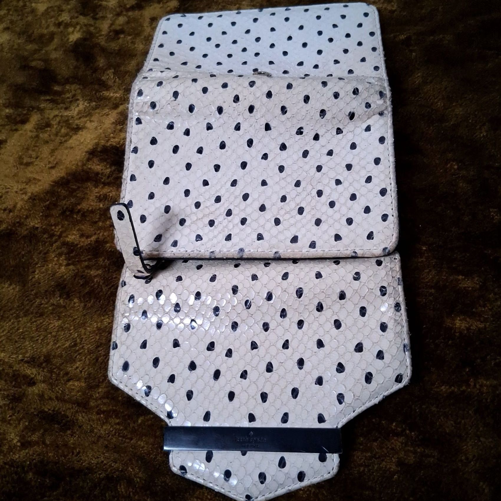 Vintage VINTAGE kate spade new york Kennedy Street Snake Wallet Trifold Ivory Black Dots Leather Woman Wallet Size ONE SIZE - 7 Thumbnail