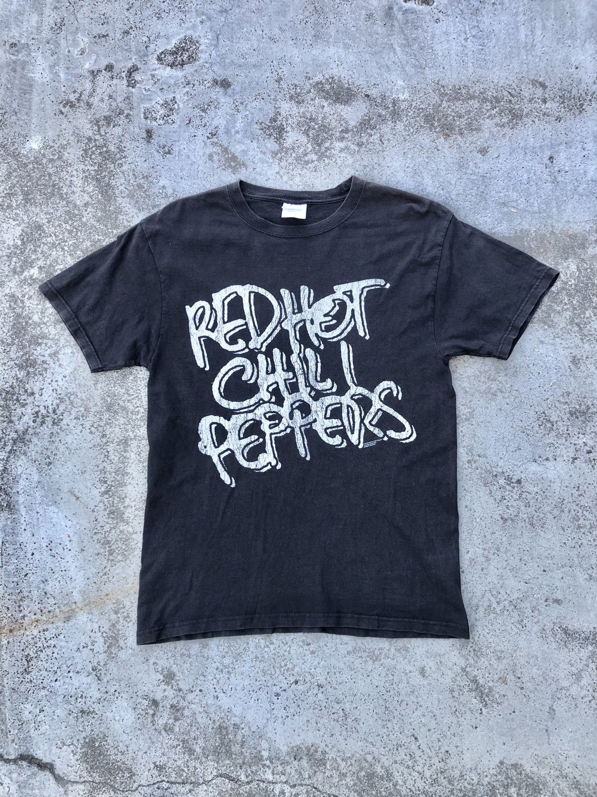 Band Tees × Vintage RED HOT CHILI PEPPERS FADED BLACK TEES Size US M / EU 48-50 / 2 - 1 Thumbnail