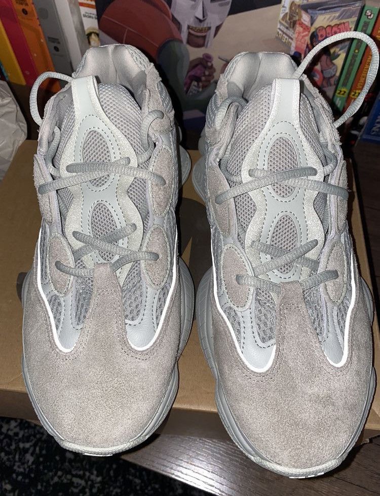 Adidas Lightly worn Yeezy 700 salt Size US 9 / EU 42 - 1 Thumbnail