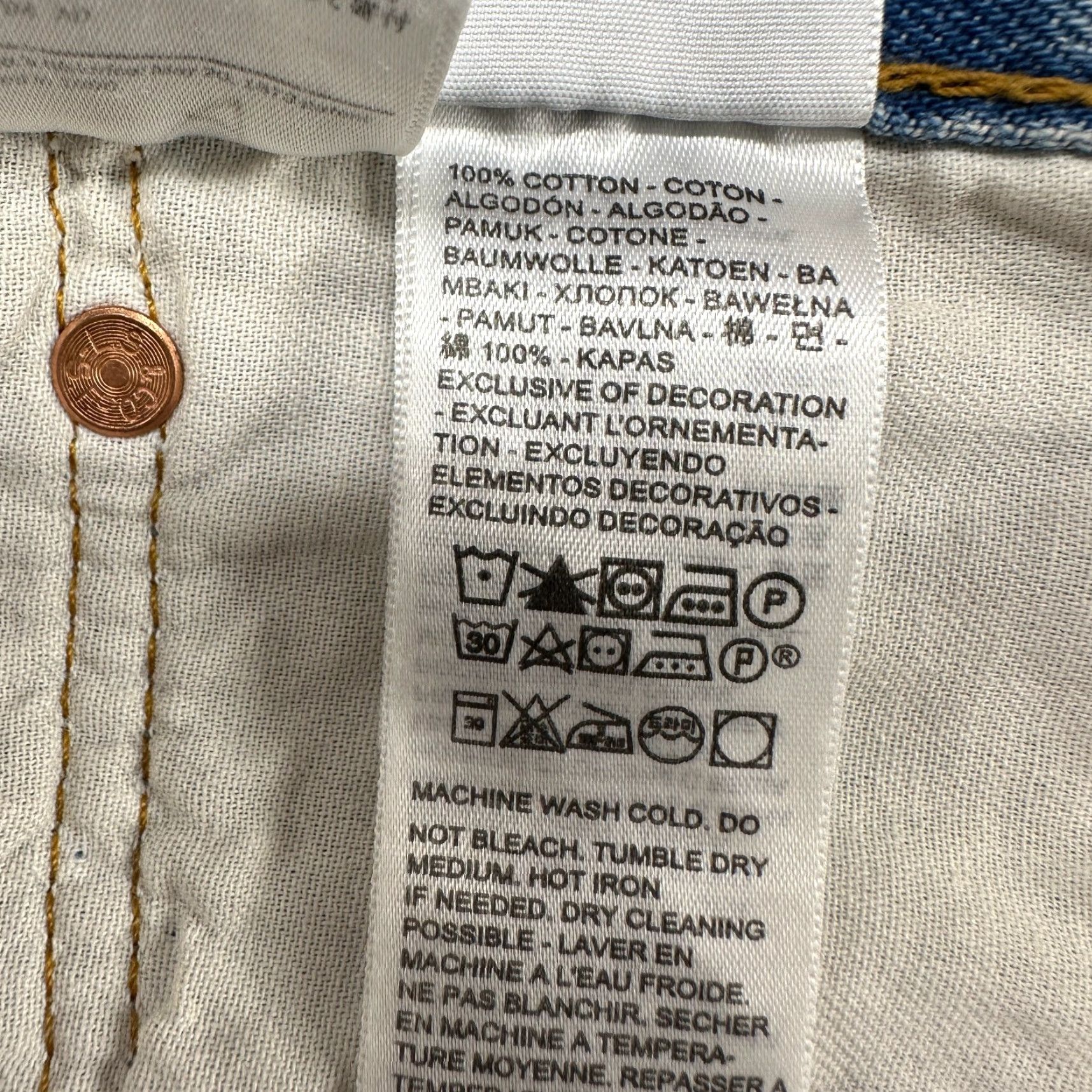 Levi's Levi's 501 Jeans Mens 34x32 Straight Regular Light Blue Distressed Denim Cotton Button 5-Pocket Retro Vintage Model Levi's 501 Series Mens Jeans Size US 34 / EU 50 - 6 Thumbnail
