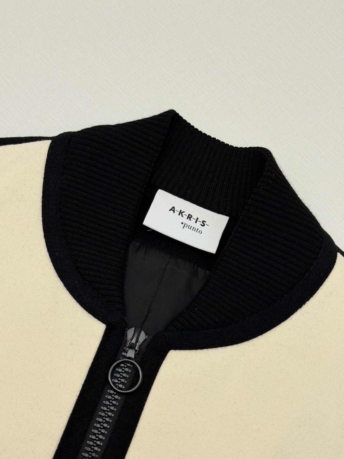 Akris Akris Punto Black & White Zip Up Wool Bomber Women’s US 8 Size M / US 6-8 / IT 42-44 - 4 Thumbnail