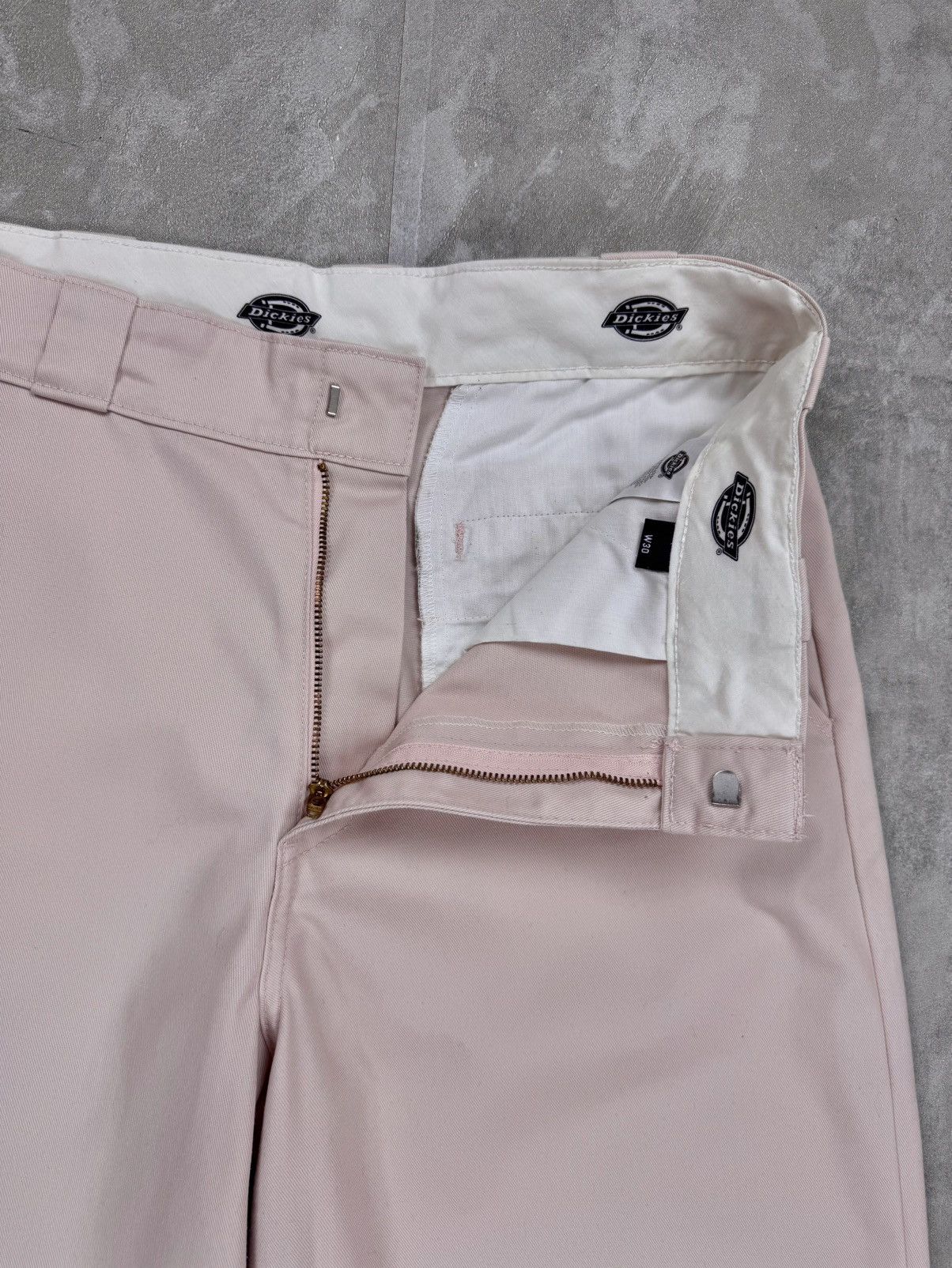 Dickies Rare Dickies pink Skater pants Y2K streetwear size W30 Size US 30 / EU 46 - 8 Thumbnail