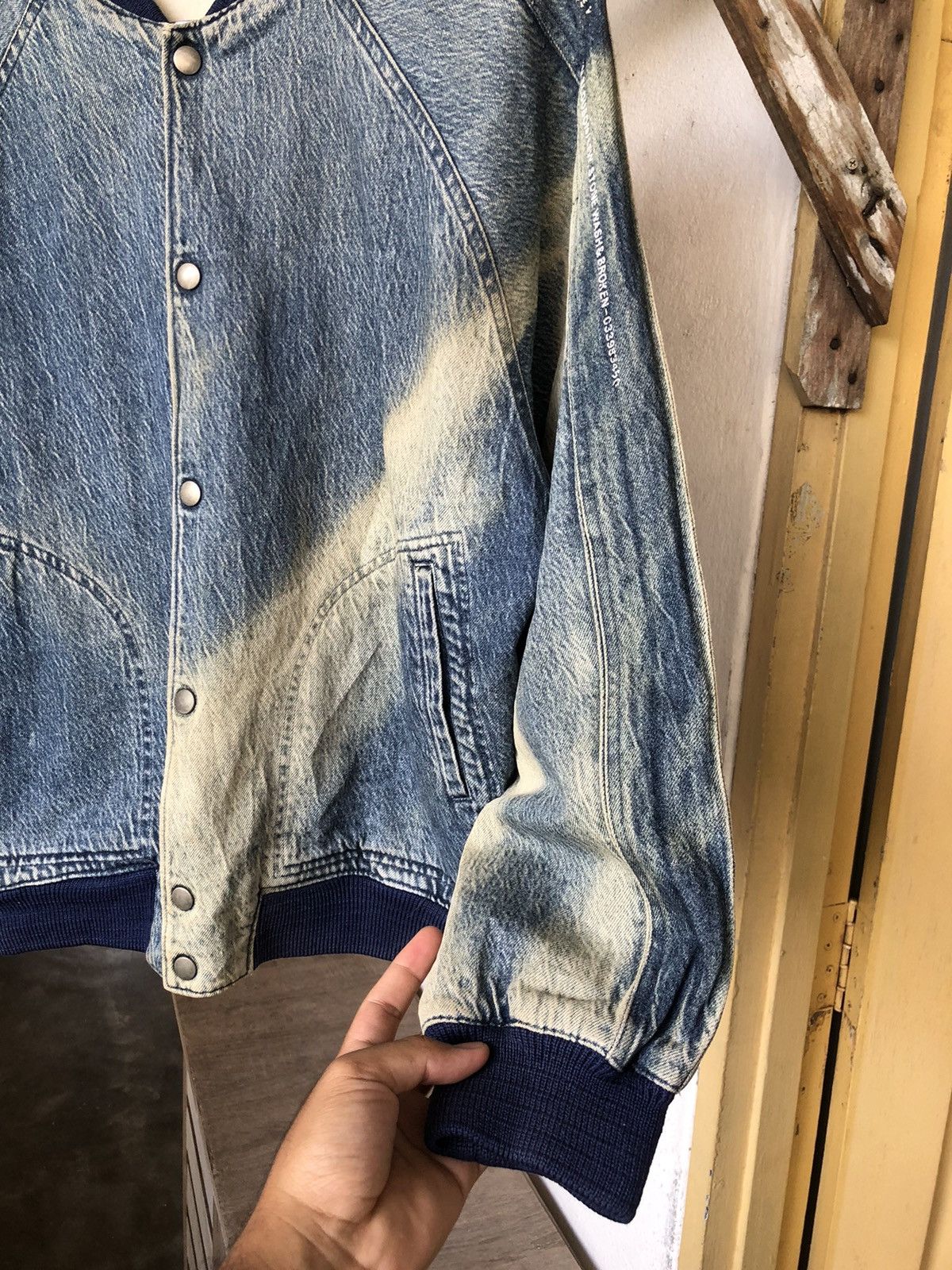 Blue Blue Japan Nice🔥 Vintage Blue Way Indigo Denim Faded Bomber Jacket Size US M / EU 48-50 / 2 - 6 Thumbnail