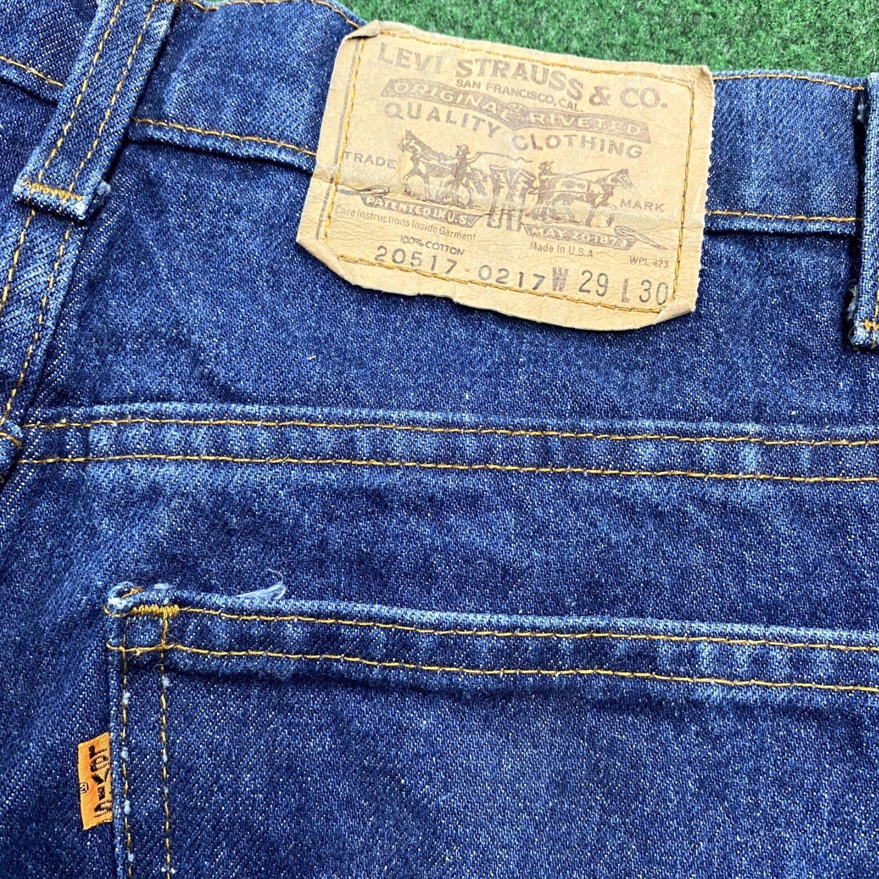 Levi's VINTAGE Levi's 517 Jeans Mens 29 Blue 70s Denim Flare FITS 28x29 USA MADE Size US 29 - 3 Thumbnail