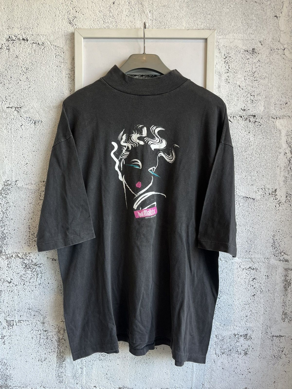 Vintage Vintage Matrix Hair & Skin Care Art design 90’s Tshirt Size US XL / EU 56 / 4 - 2 Thumbnail