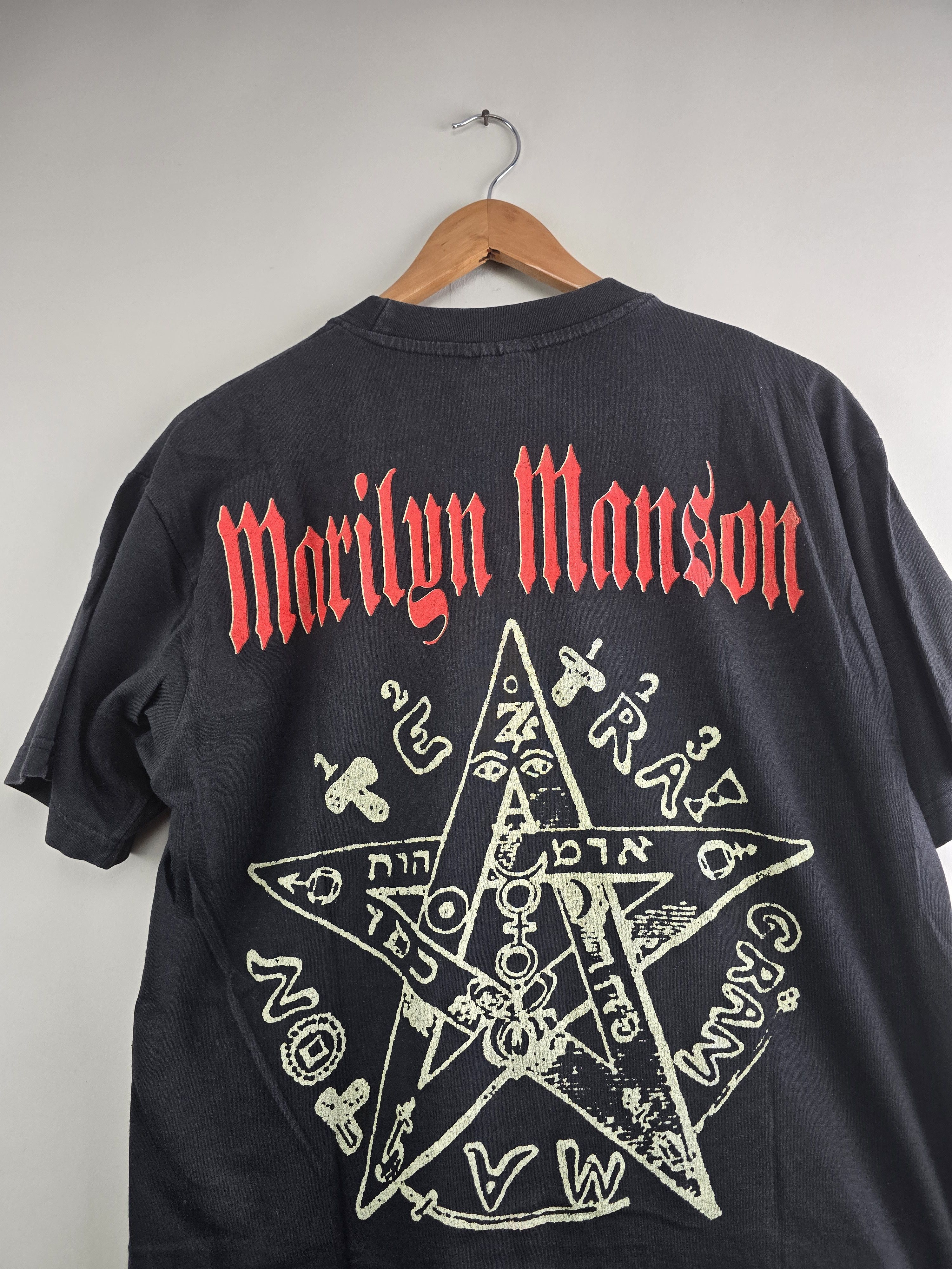 Band Tees × Marilyn Manson × Vintage 90s Marilyn Manson Euro L 21" 28" Size US L / EU 52-54 / 3 - 6 Thumbnail