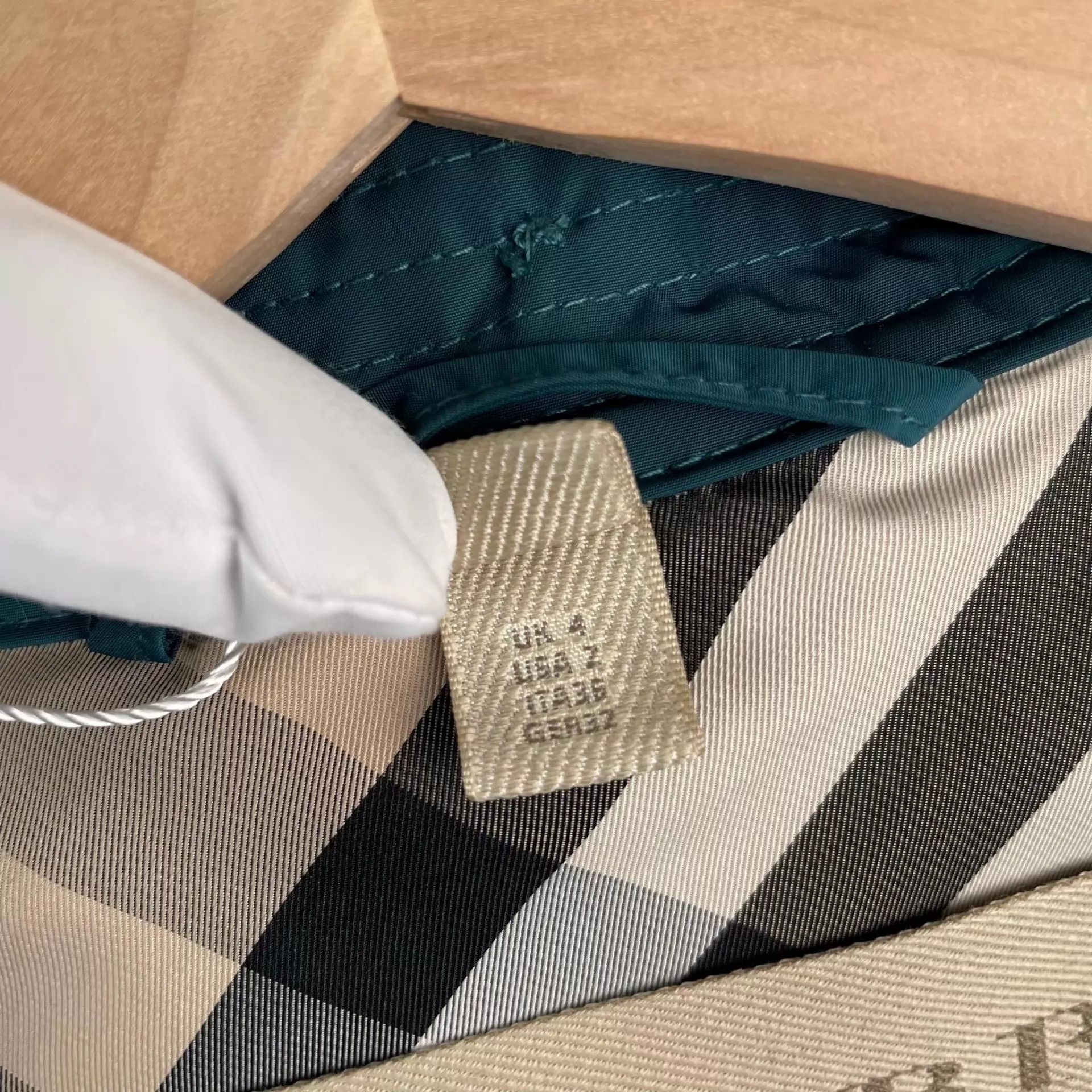 Burberry Burberry Cotton Trench Coat Green Belt Size XS / US 0-2 / IT 36-38 - 4 Thumbnail