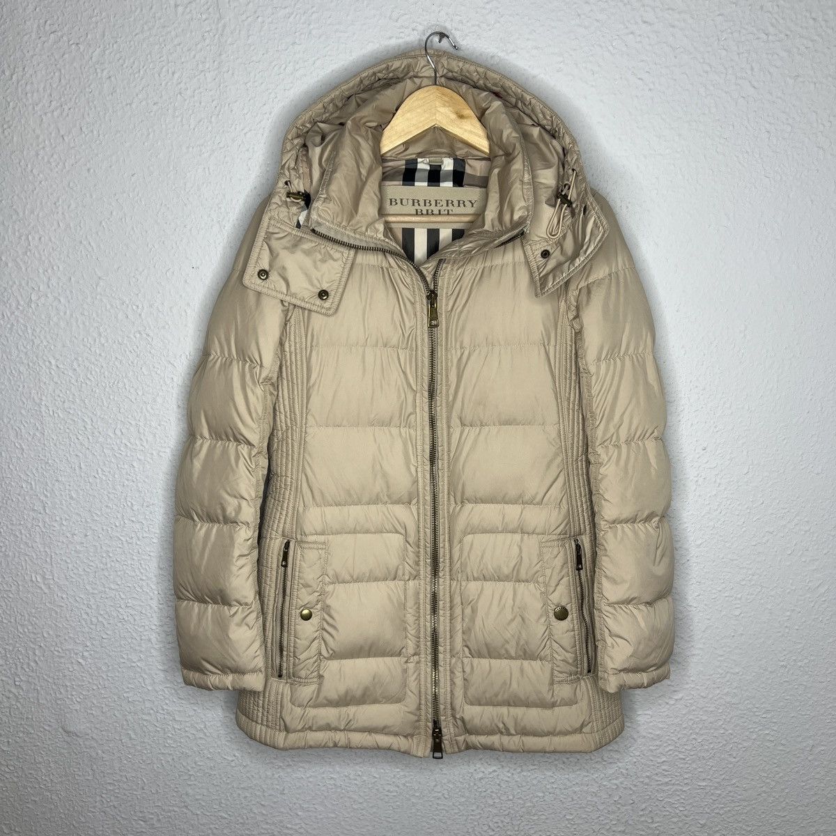 Burberry × Designer Burberry Brit Down Jacket Hooded Nova Check Puffer Size M / US 6-8 / IT 42-44 - 1 Thumbnail