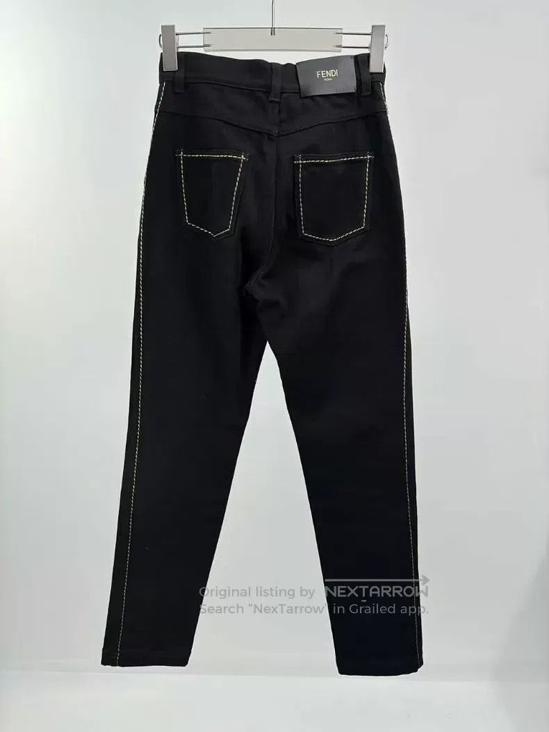Fendi Fendi Gold Thread Back Leather Patch Denim Pants Size 24" / US 00 / IT 34 - 2 Thumbnail