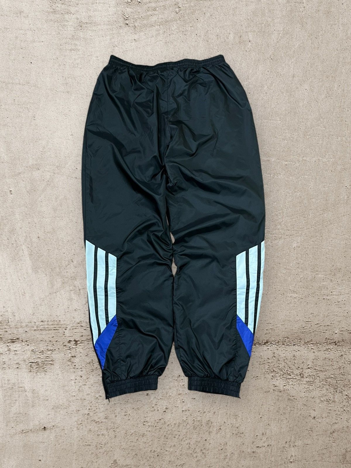 Adidas × Vintage Vintage 90s ADIDAS Black Track Pants 3 Stripes Baggy XL Size US 36 / EU 52 - 2 Thumbnail