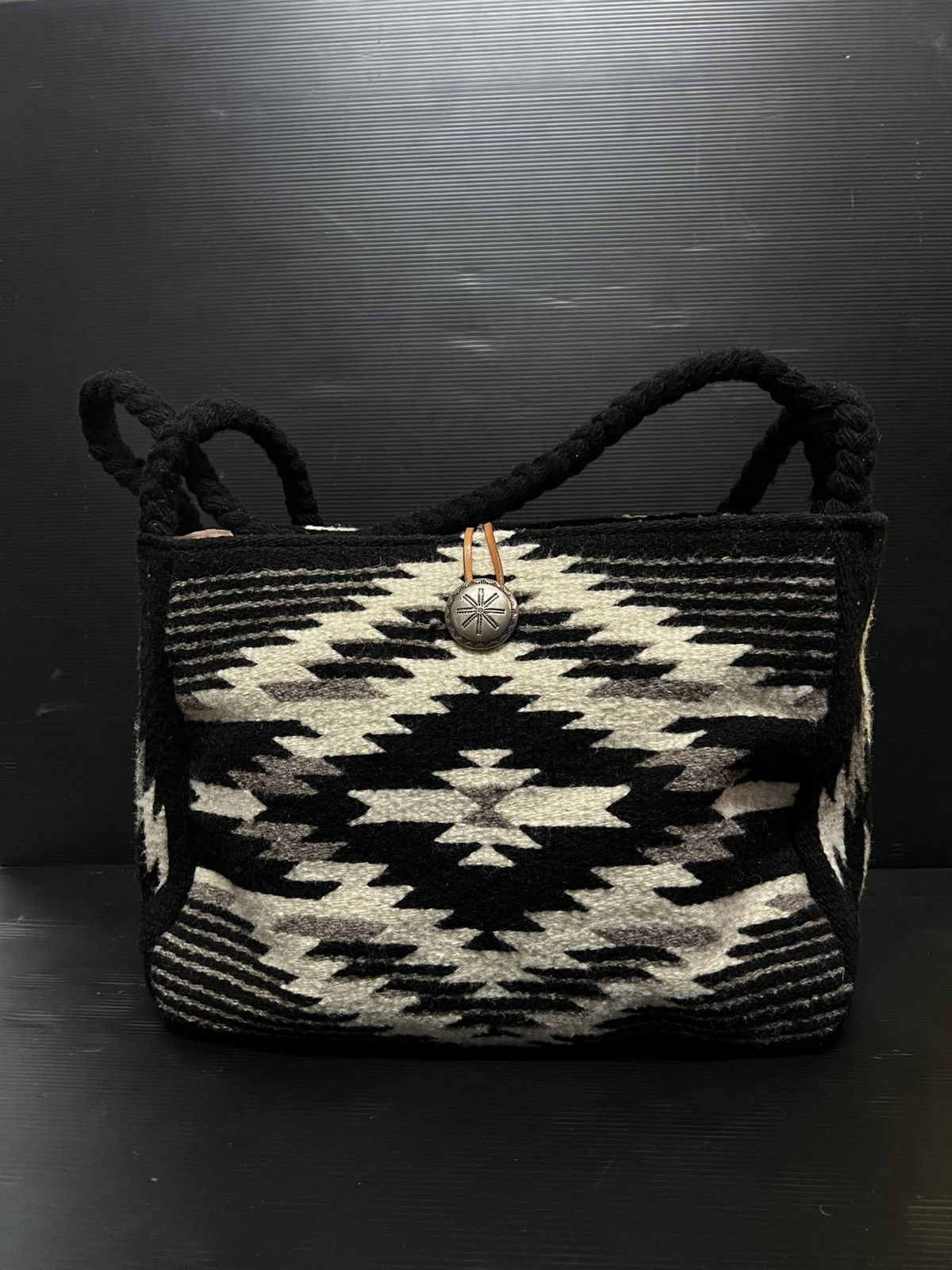 Handmade × Native × Vintage 🔥HOT DROPS🔥TOTE BAG NATIVE NAJAVO MEXICO HAND WOVEN Size ONE SIZE - 2 Thumbnail