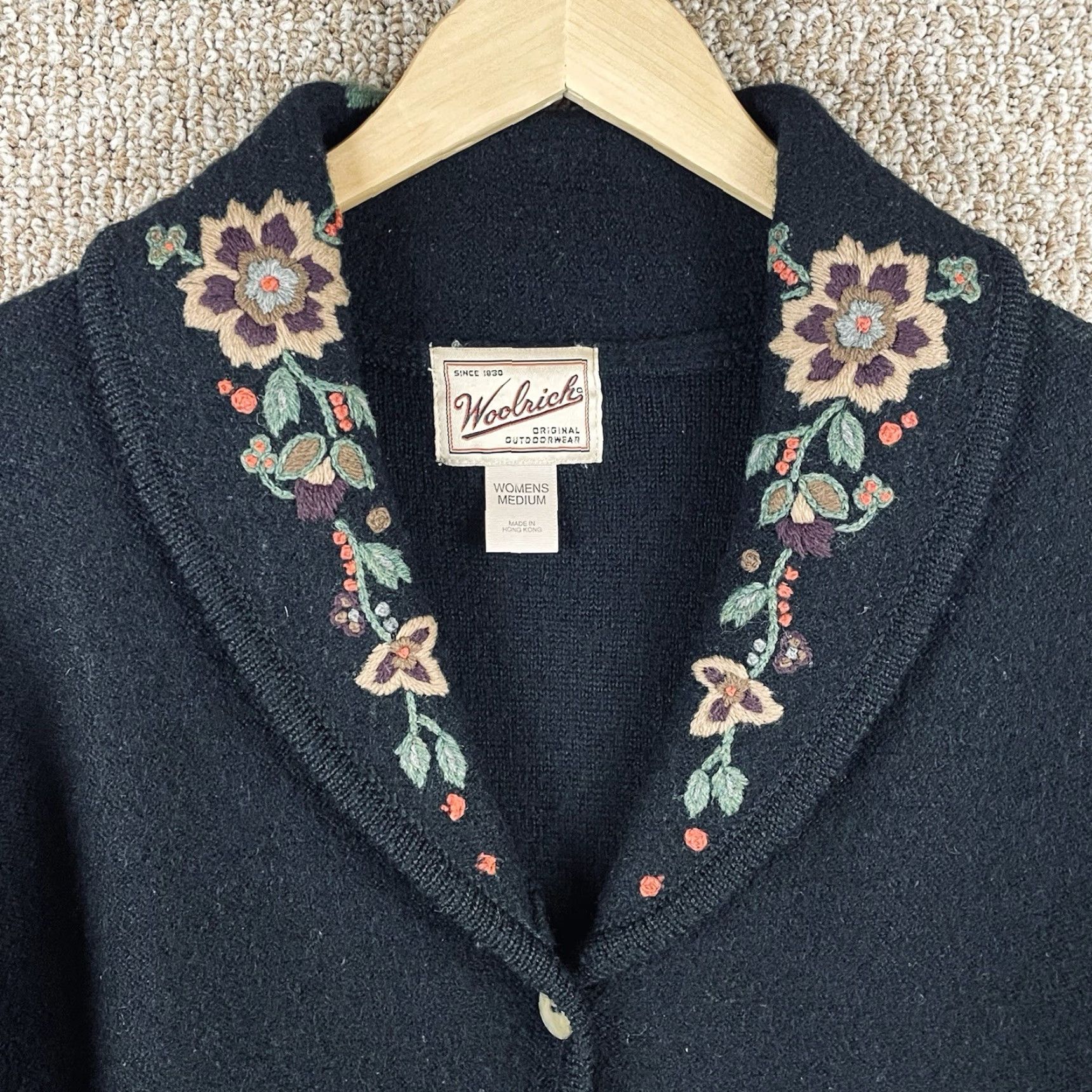 Vintage VINTAGE Woolrich Jacket Women’s M Black Wool Embroidered Floral 90s Grandma R1 Size M / US 6-8 / IT 42-44 - 2 Thumbnail