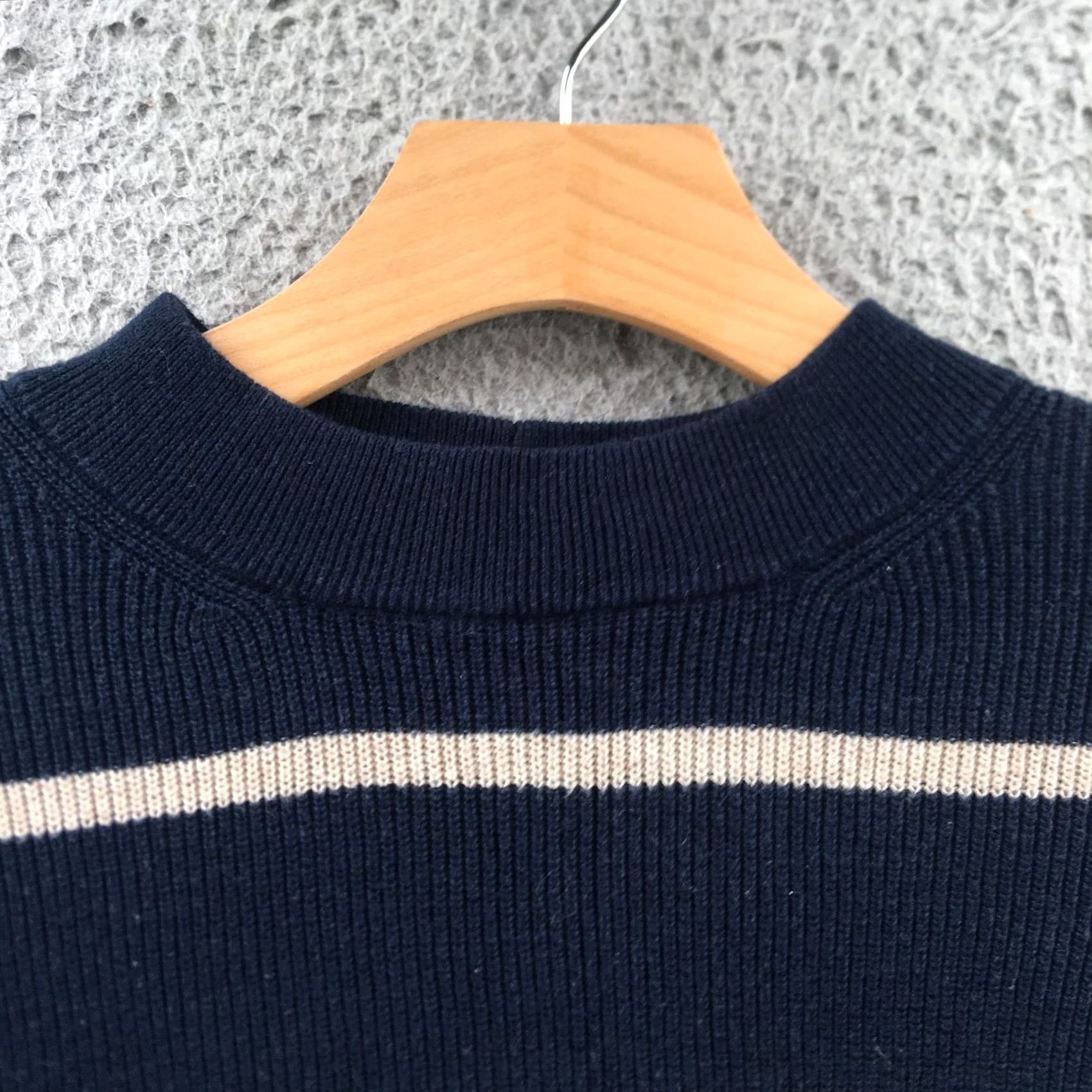 American Eagle Outfitters American Eagle Outfitters Pullover Sweater Women Small Blue Striped Knit Crew Neck All Seasons Size S / US 4 / IT 40 - 3 Thumbnail