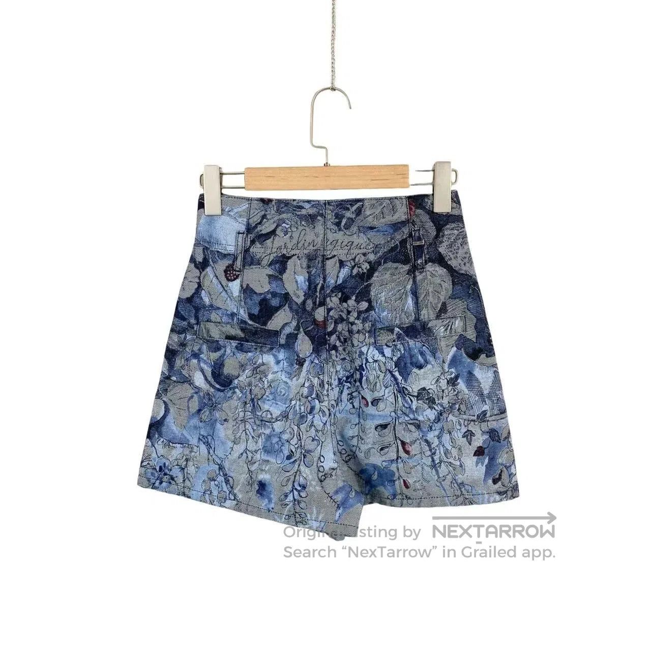 Dior Dior Alice in Wonderland printed shorts| Size 42" / US 20 - 2 Thumbnail