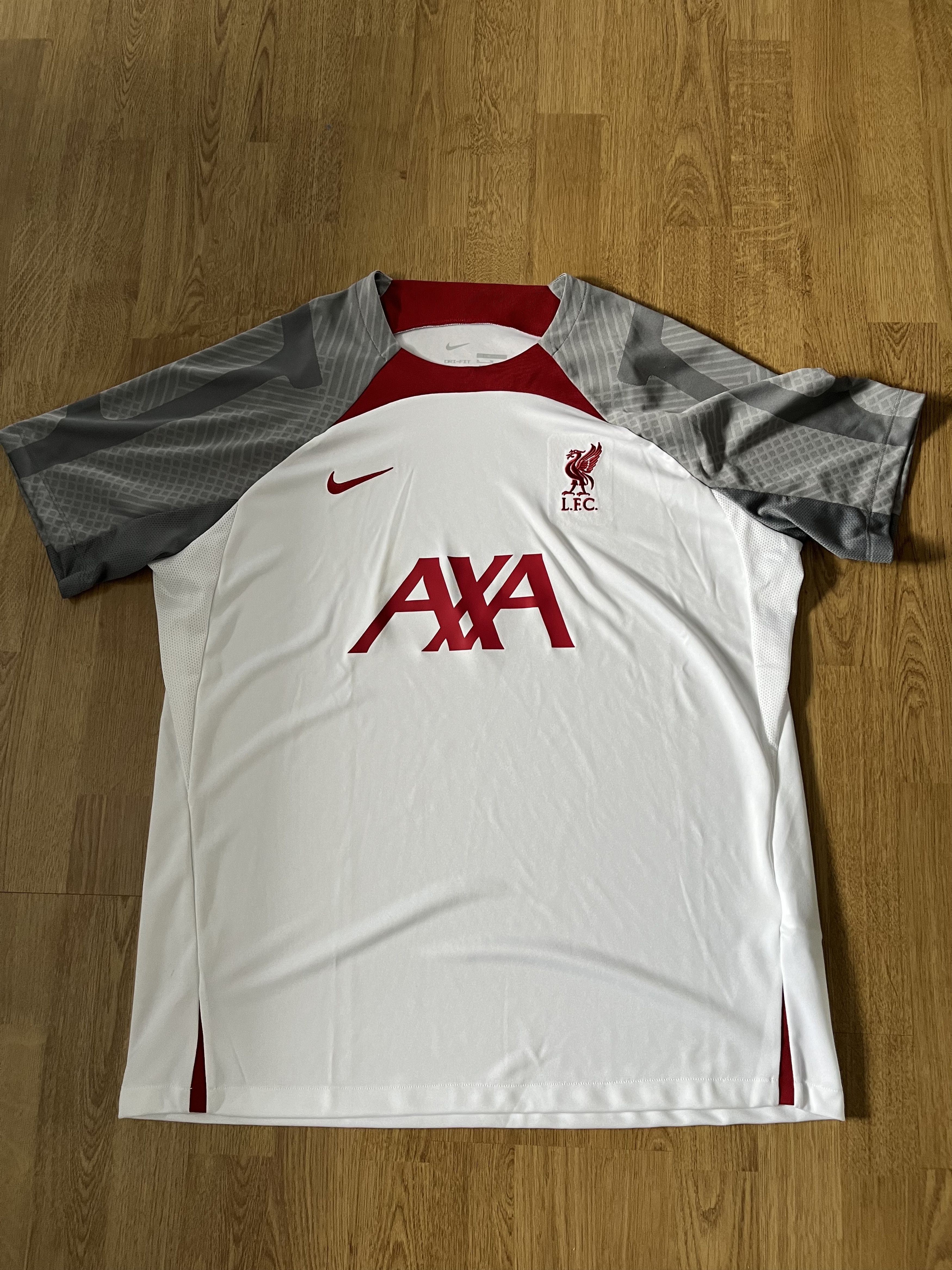 Nike Liverpool training Nike football kit Size US XL / EU 56 / 4 - 1 Thumbnail