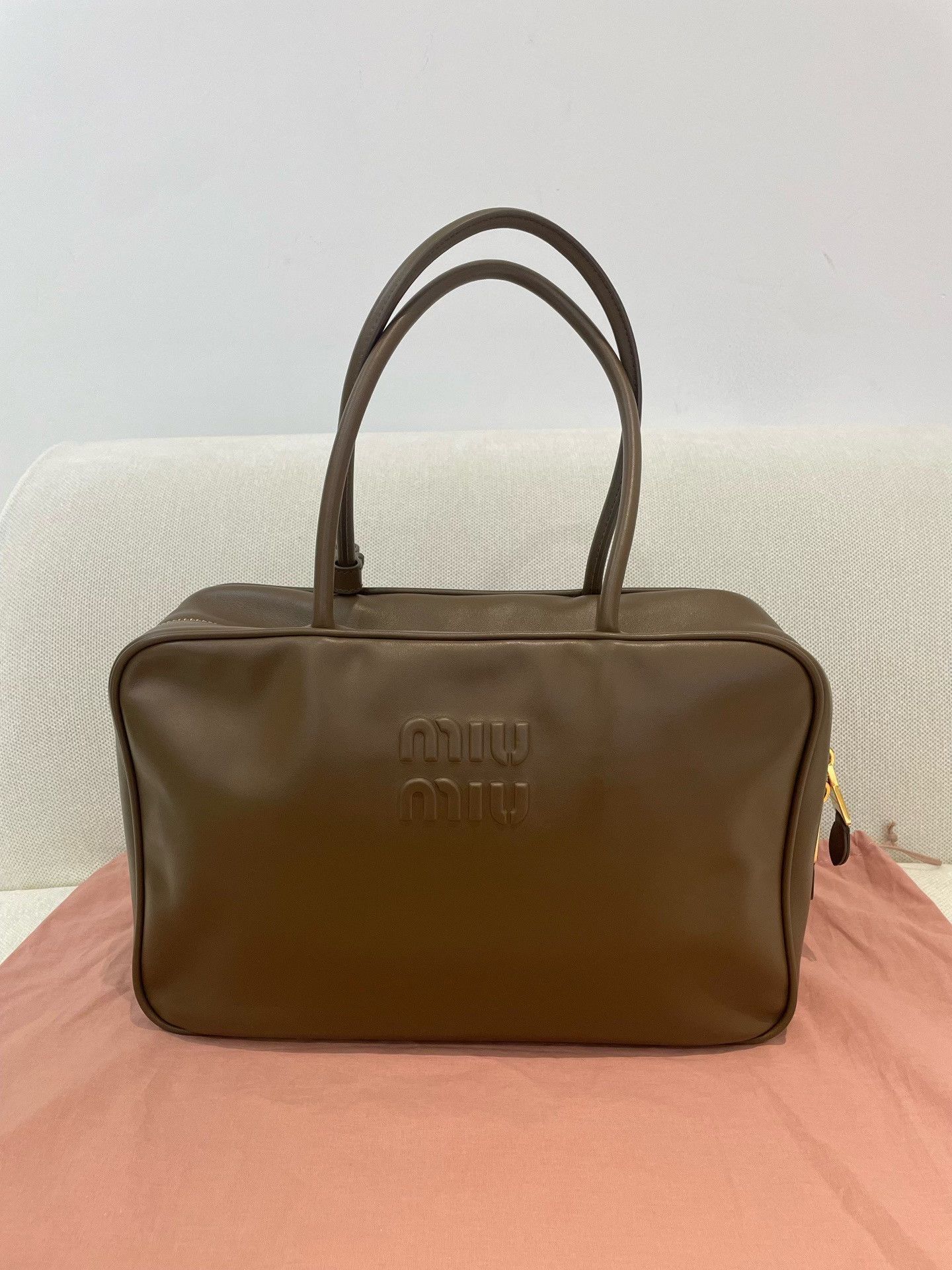 Miu Miu Miu Miu Beau Leather Shoulder Bag Size ONE SIZE - 1 Thumbnail