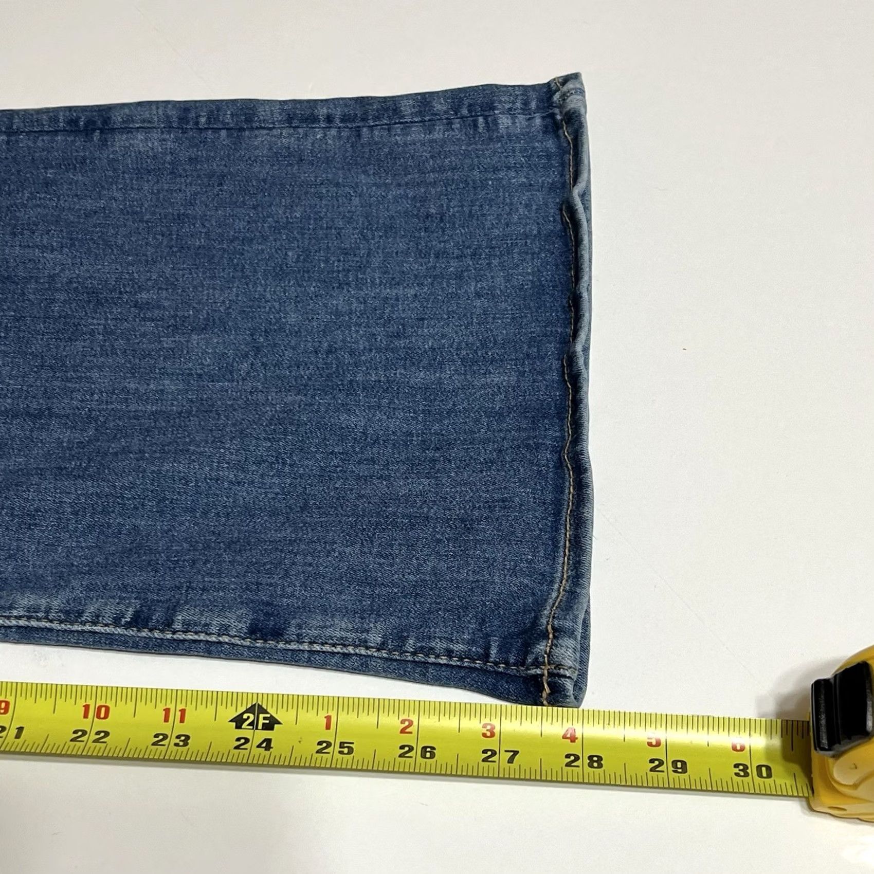 American Eagle Outfitters VINTAGE American Eagle Outfitters Kick Boot Jeans Womens 18 Short Blue Denim Bootcut Regular 38x28 Pocket Logo Zipper Stretch Replacement? Size 40" / US 18 - 6 Thumbnail