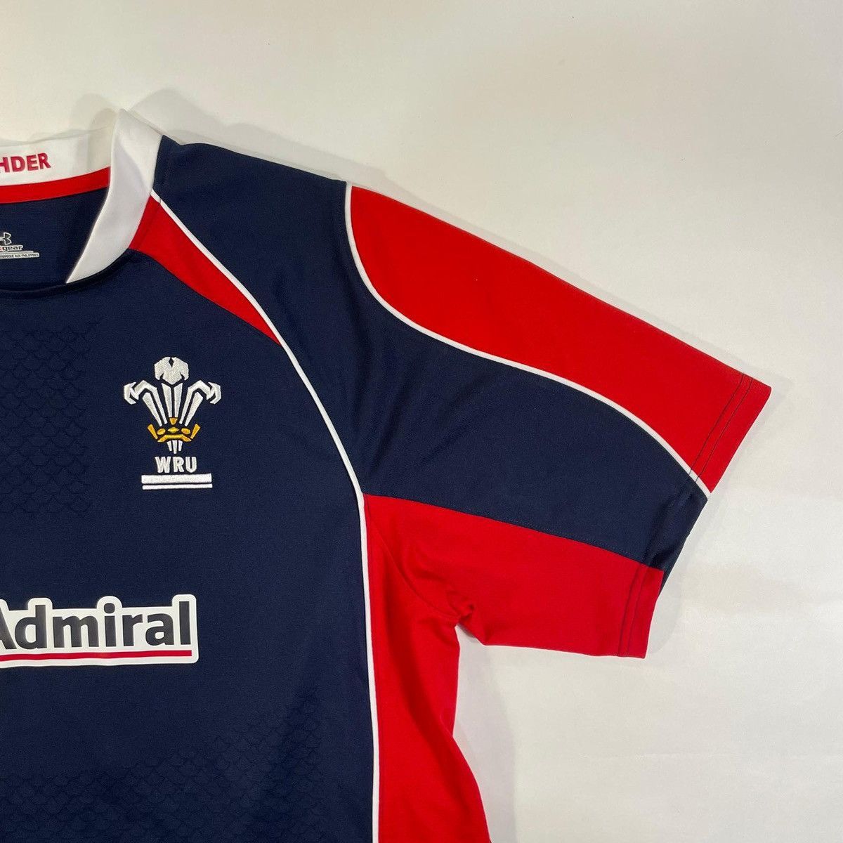 Under Armour Navy and red Under Armour Wales rugby union shirt sport Size US XXL / EU 58 / 5 - 3 Thumbnail