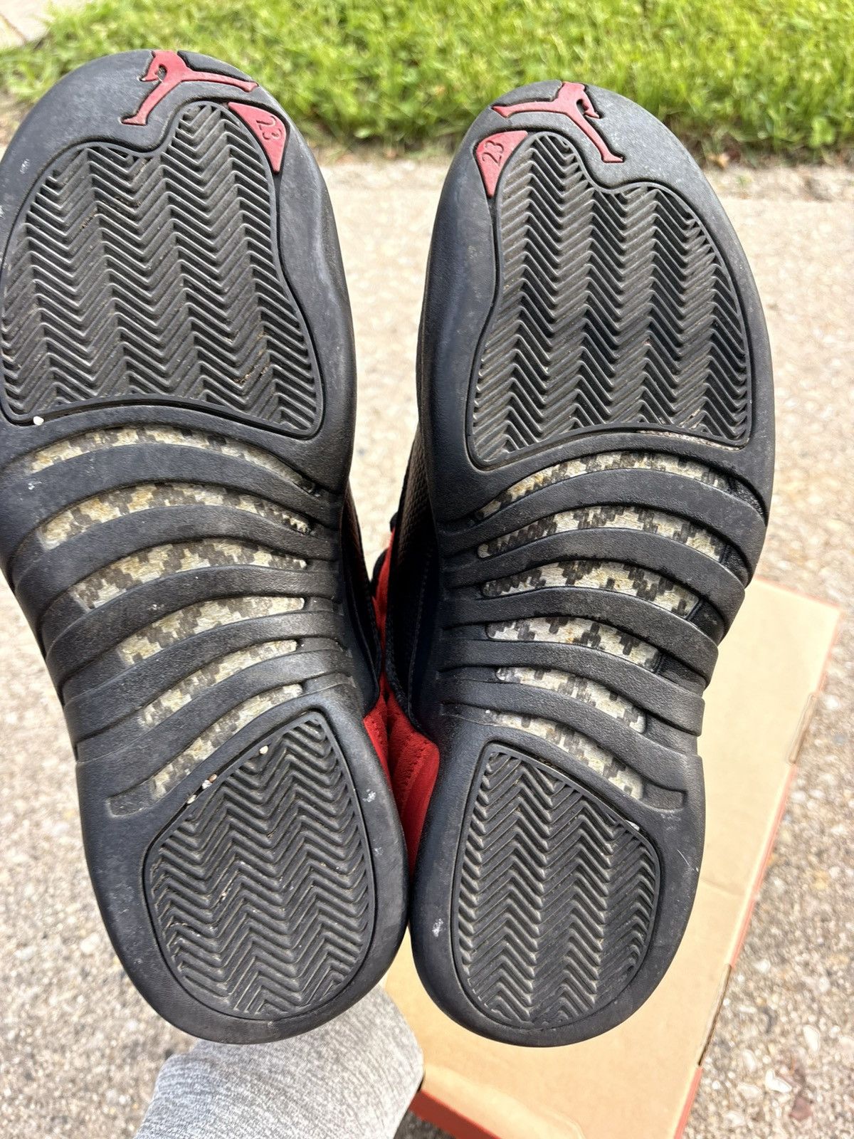 Jordan Brand 2020 Jordan 12 "Reverse Flu Game" Size US 10 / EU 43 - 5 Thumbnail