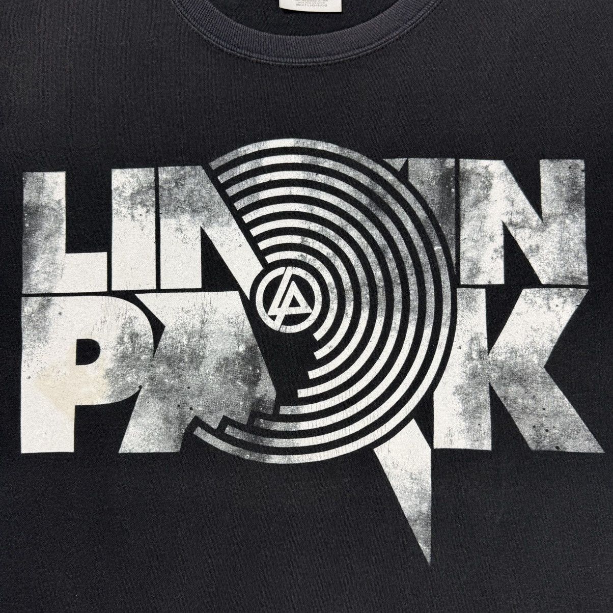 Band Tees Vintage Linkin Park Spellout T-shirt Size US L / EU 52-54 / 3 - 6 Thumbnail