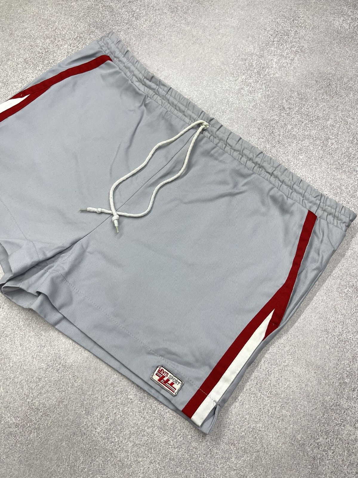 Levi's Rare Vintage Levis Sport 1984 Grey Shorts Olympic Size US 34 / EU 50 - 3 Thumbnail