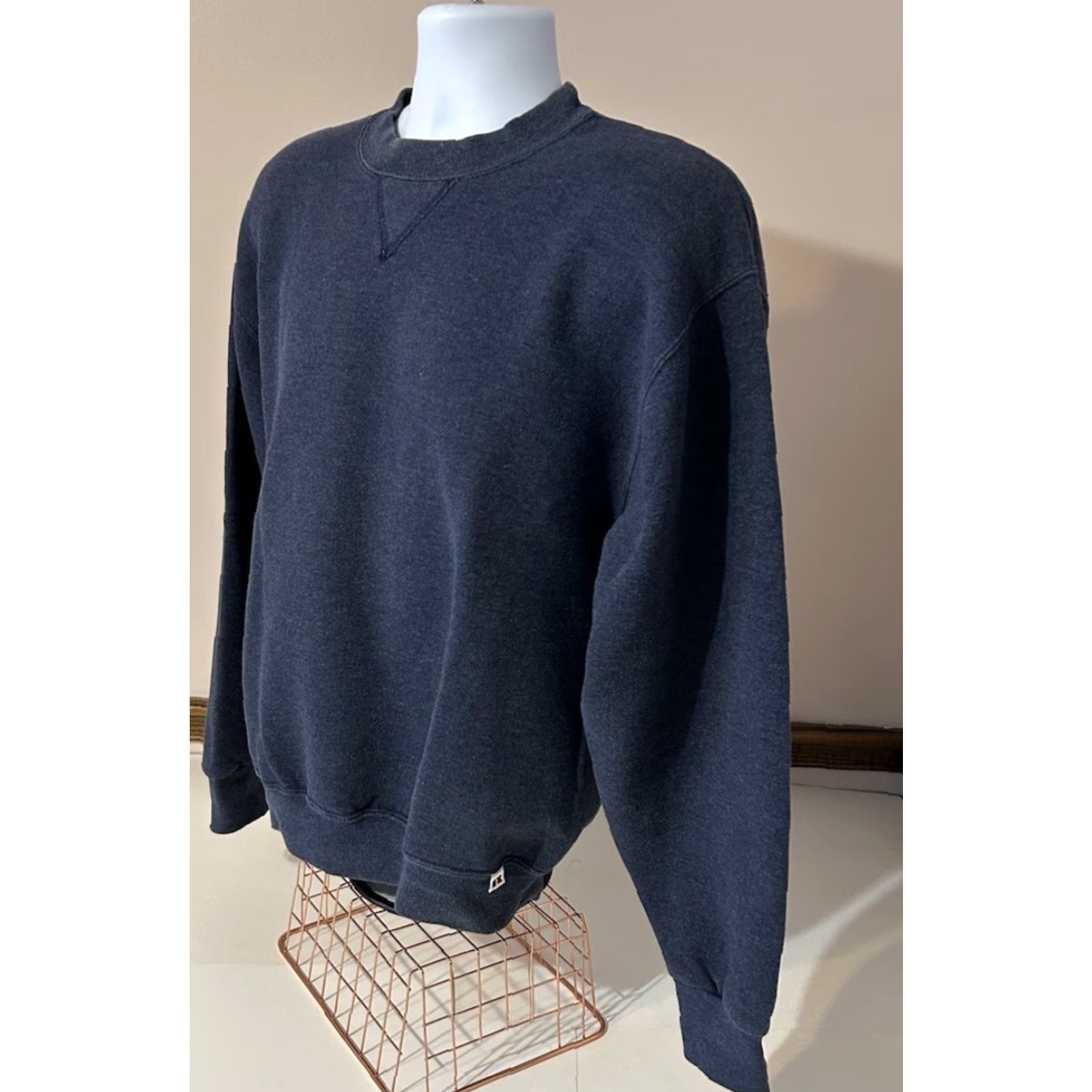 Russell Athletic VINTAGE Russell Athletic Sweatshirt Fleece Pullover Men M Dark Blue Y2K Logo Crew Neck Long Sleeve Size US M / EU 48-50 / 2 - 7 Thumbnail