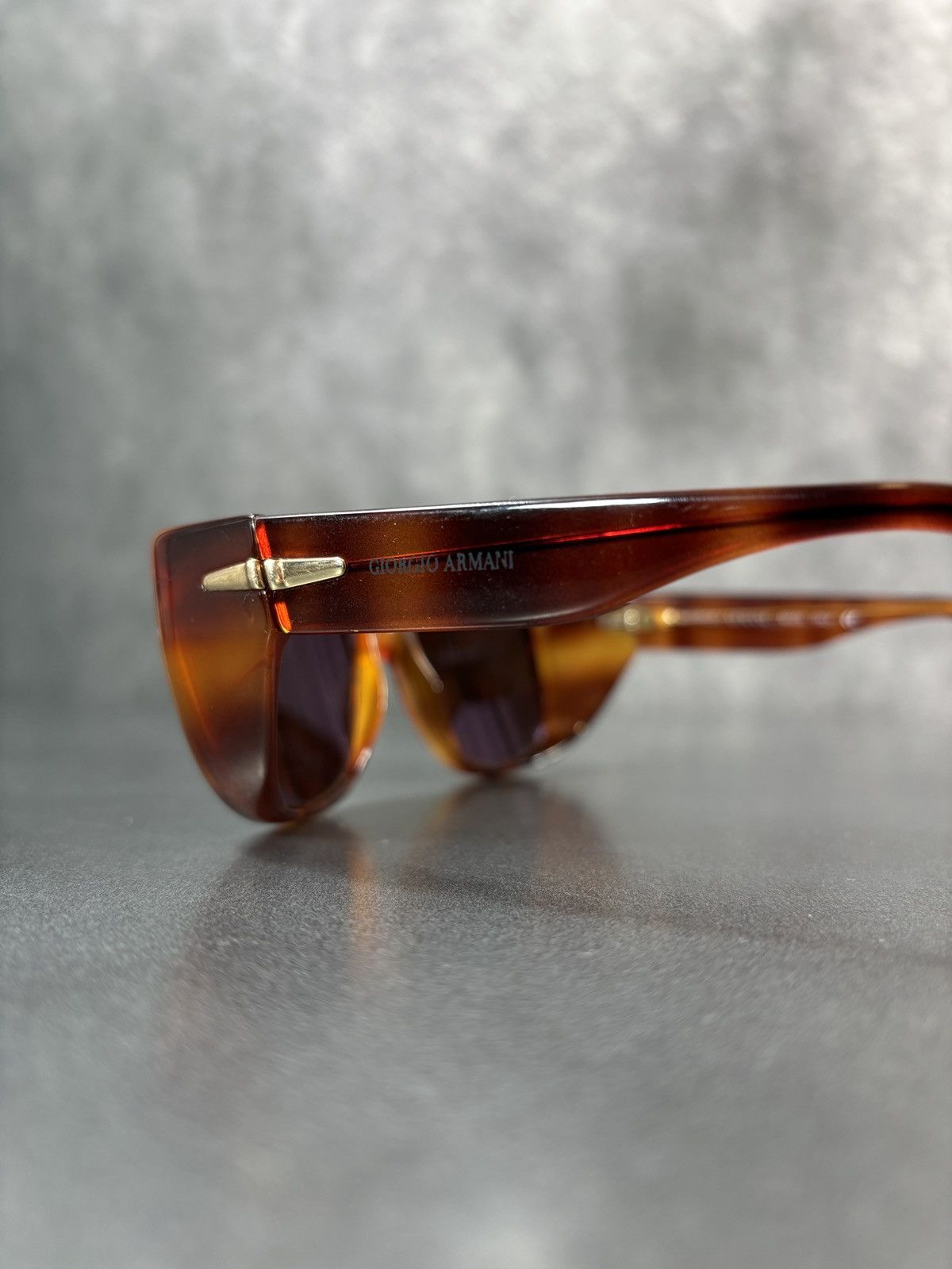 Giorgio Armani 1990s Vintage Giorgio Armani Sunglasses GA835 Tortoise 80s Size ONE SIZE - 10 Thumbnail