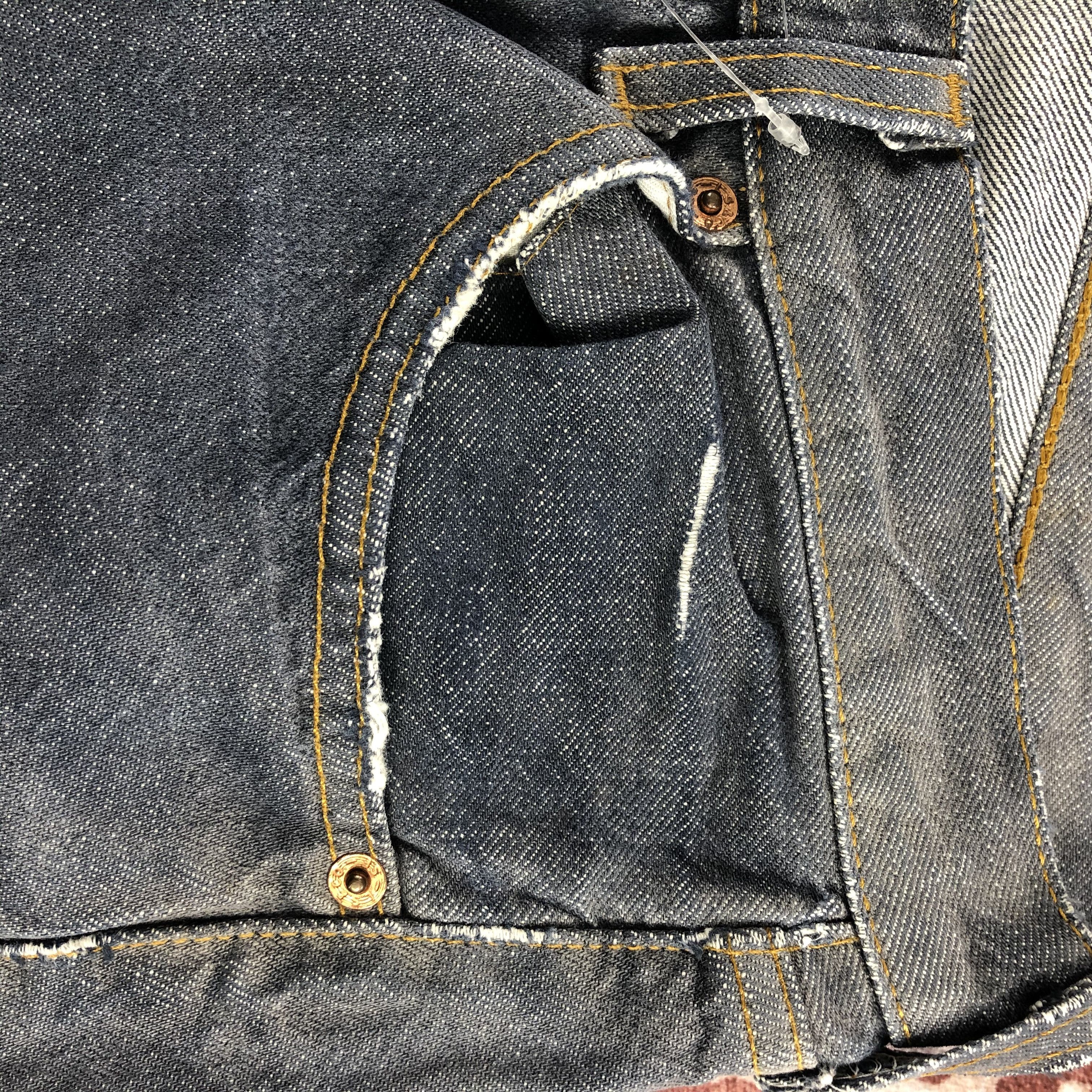 Levi's × Vintage 90s Vintage Levis 501 Jeans-JM2462 Size US 31 - 11 Thumbnail
