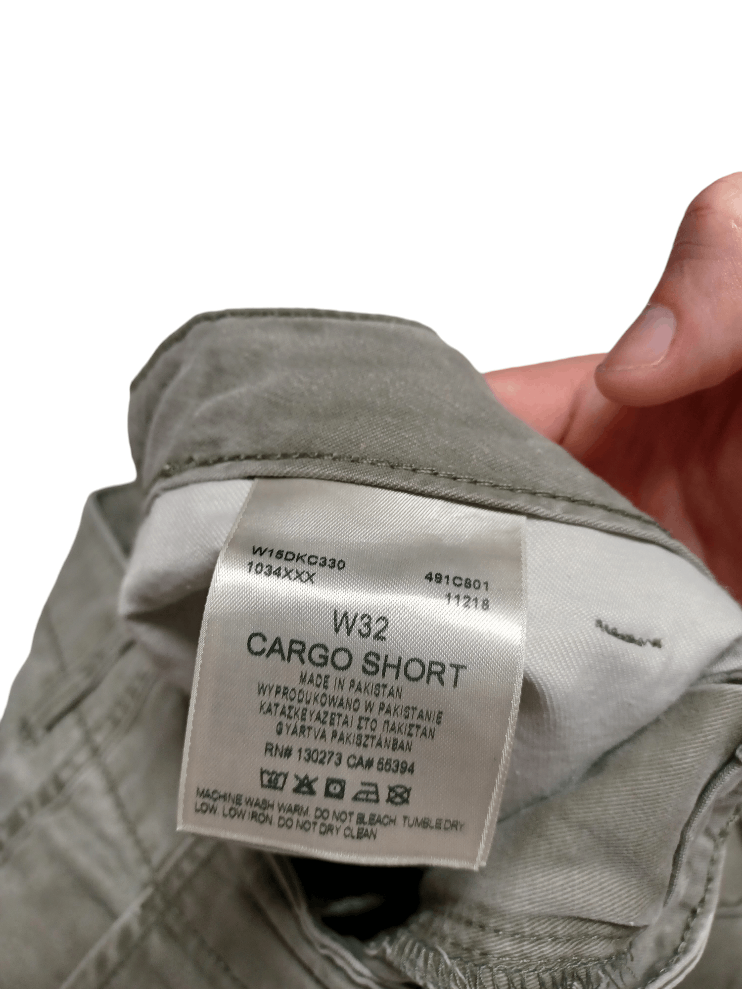 Wrangler WRANGLER MILITARY KHAKI CARGO MULTIPOCKET SHORTS Size US 32 / EU 48 - 5 Thumbnail