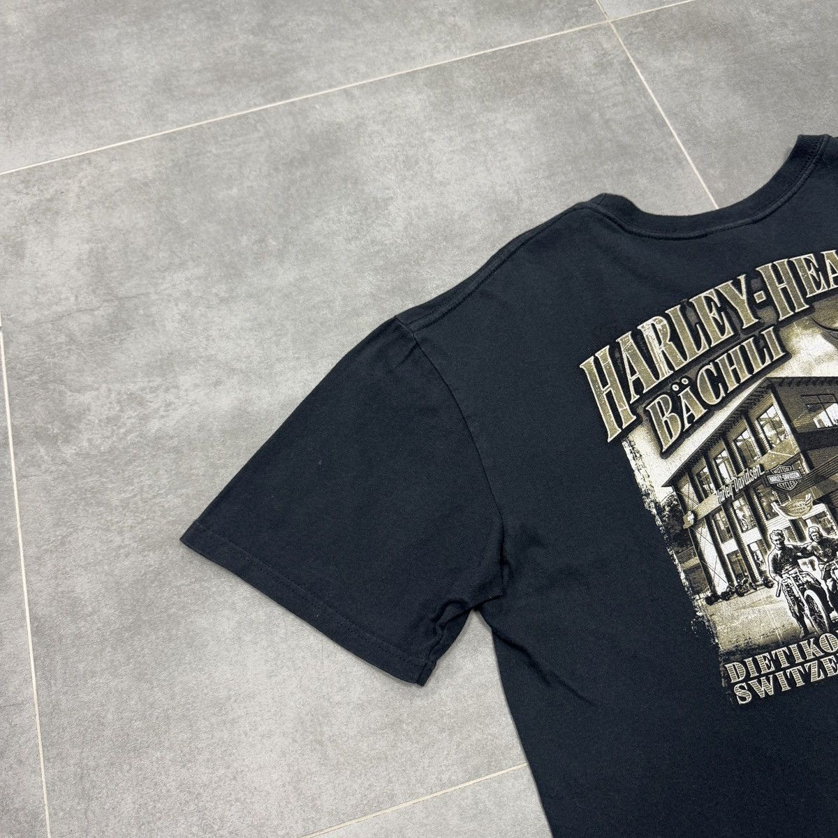 Harley Davidson Harley Davidson Motorcycles Dietikon Switzerland T-Shirt XL Size US XL / EU 56 / 4 - 14 Thumbnail