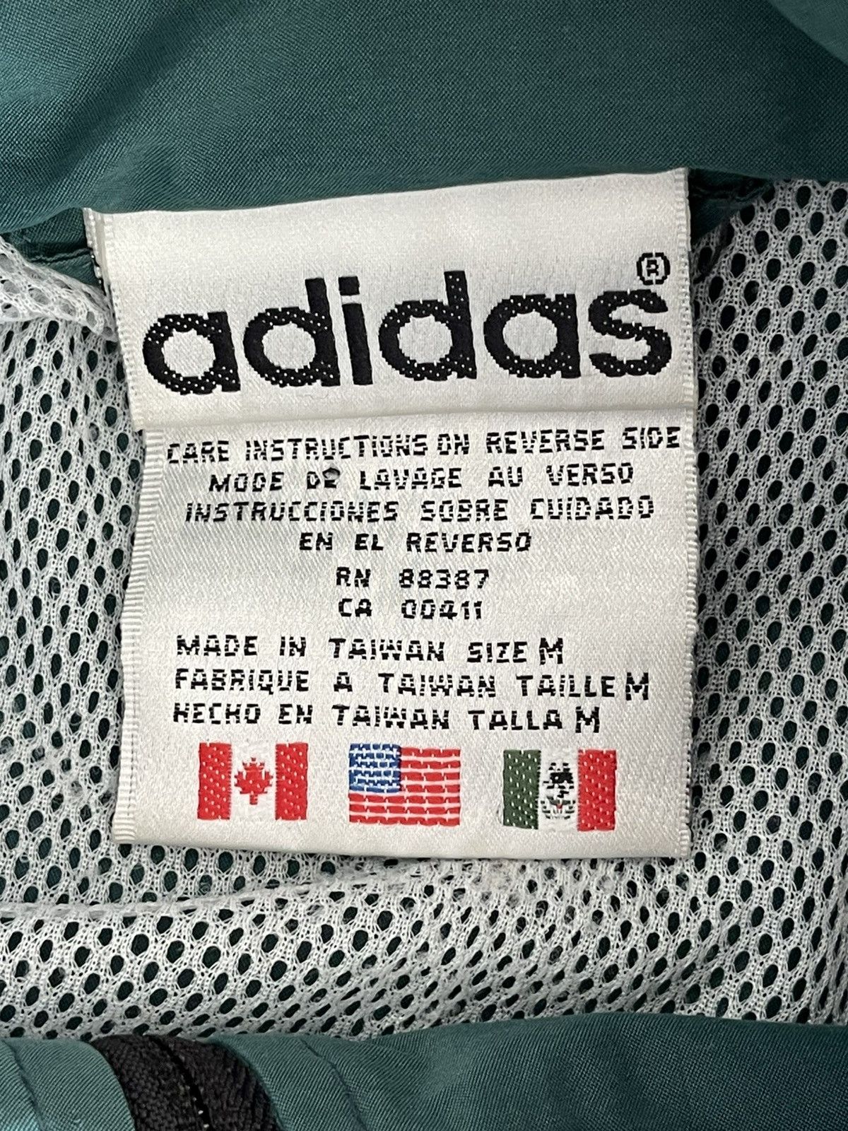Adidas Vintage Adidas 90s Windbreaker Size US M / EU 48-50 / 2 - 3 Thumbnail