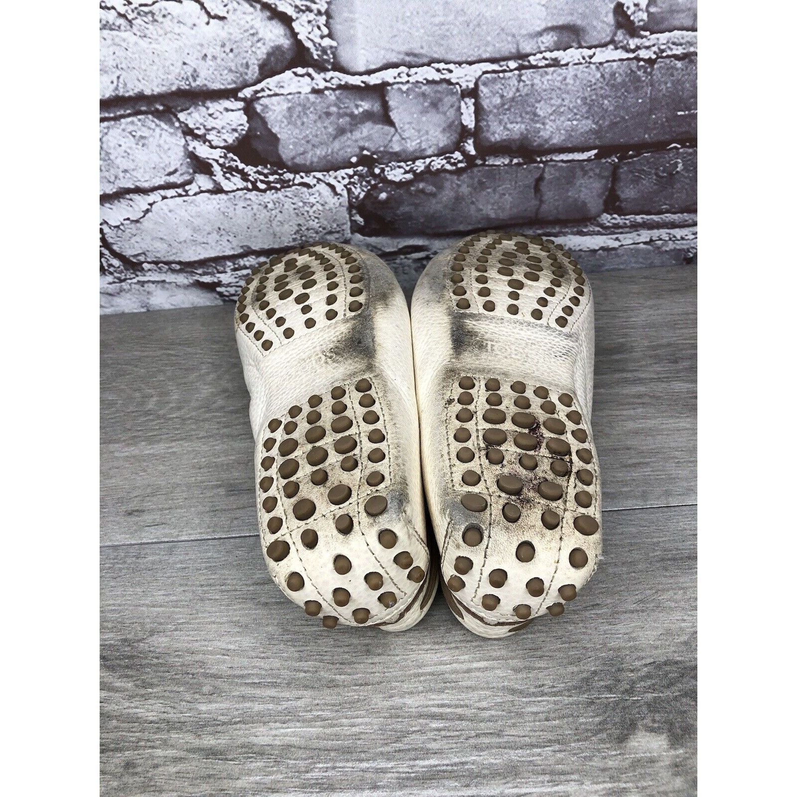 Tod's Tod’s Ivory Cream Leather Gommino Driving Moccasin Shoes Wom Size US 9.5 / IT 39.5 - 22 Thumbnail