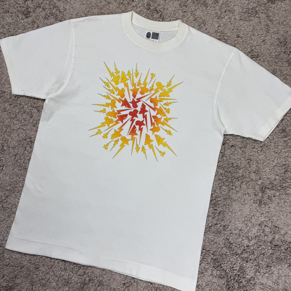 Bape × Kaws ‼️RARE DESIGN‼️ Vintage Bape X Kaws T-shirt Size US M / EU 48-50 / 2 - 4 Thumbnail