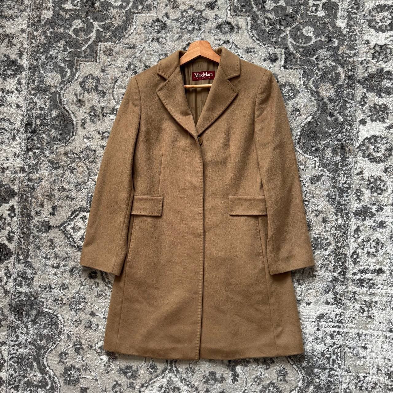 Max Mara Max Mara Wool Coat Jacket Size M / US 6-8 / IT 42-44 - 1 Thumbnail