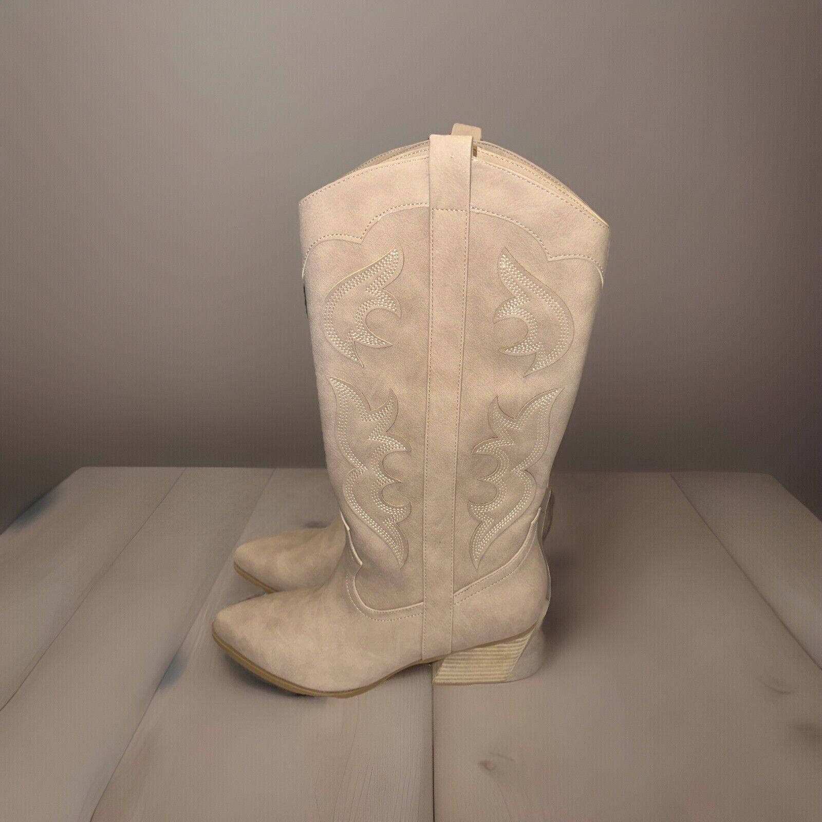 Dolce Vita Dolce Vita Cowgirl Kara’s Boots SAND NUBUCK Size 9 Womens Size US 9 / IT 39 - 1 Thumbnail