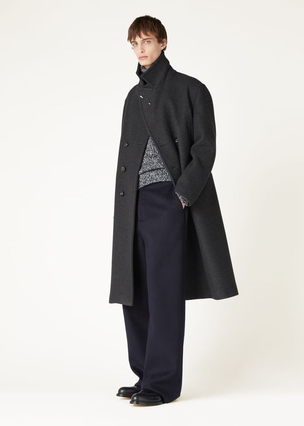 Loro Piana o1w1db10725 FAO3183 Leonardo Coat in Black Size US XL / EU 56 / 4 - 2 Thumbnail