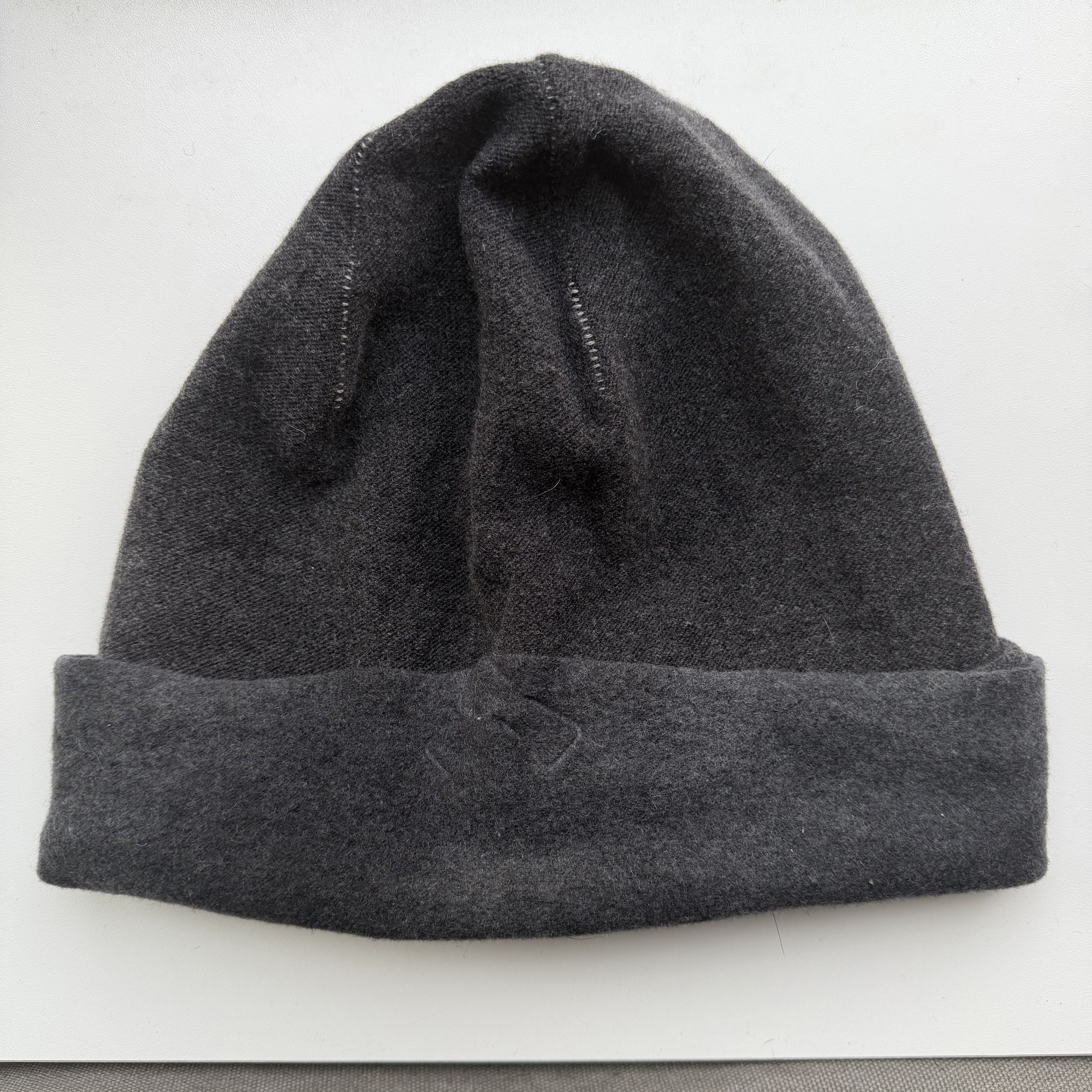 Avant Toi Grey cashmere/wool beanie Size ONE SIZE - 1 Thumbnail