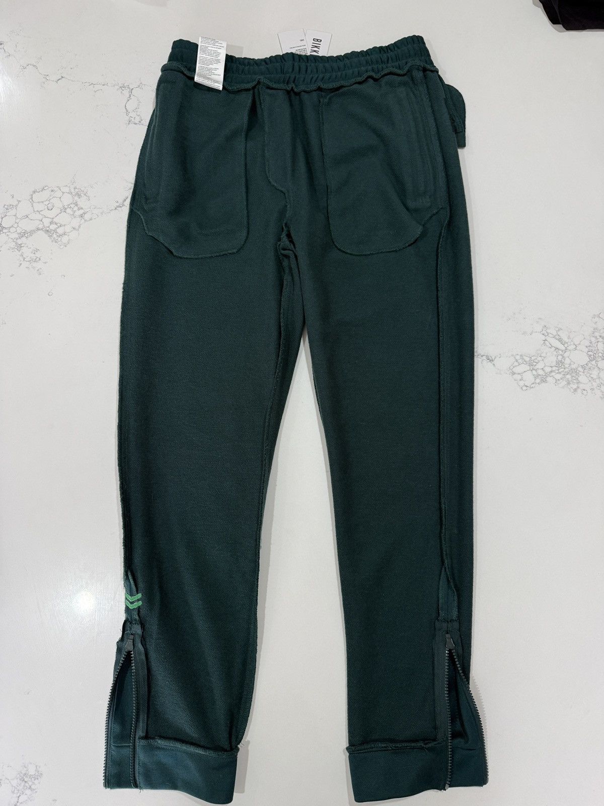 Dirk Bikkembergs Dirk Bikkembergs Green Sweatpants (S) Size US 30 / EU 46 - 11 Thumbnail