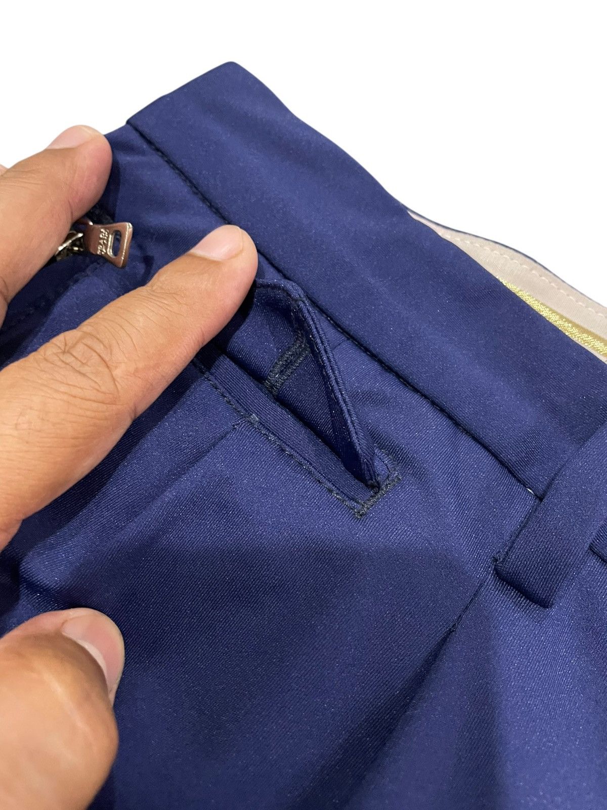 Prada Prada Super Comfort Luxury Destroyed Broken Zipper Shorts Size US 38 / EU 54 - 13 Thumbnail