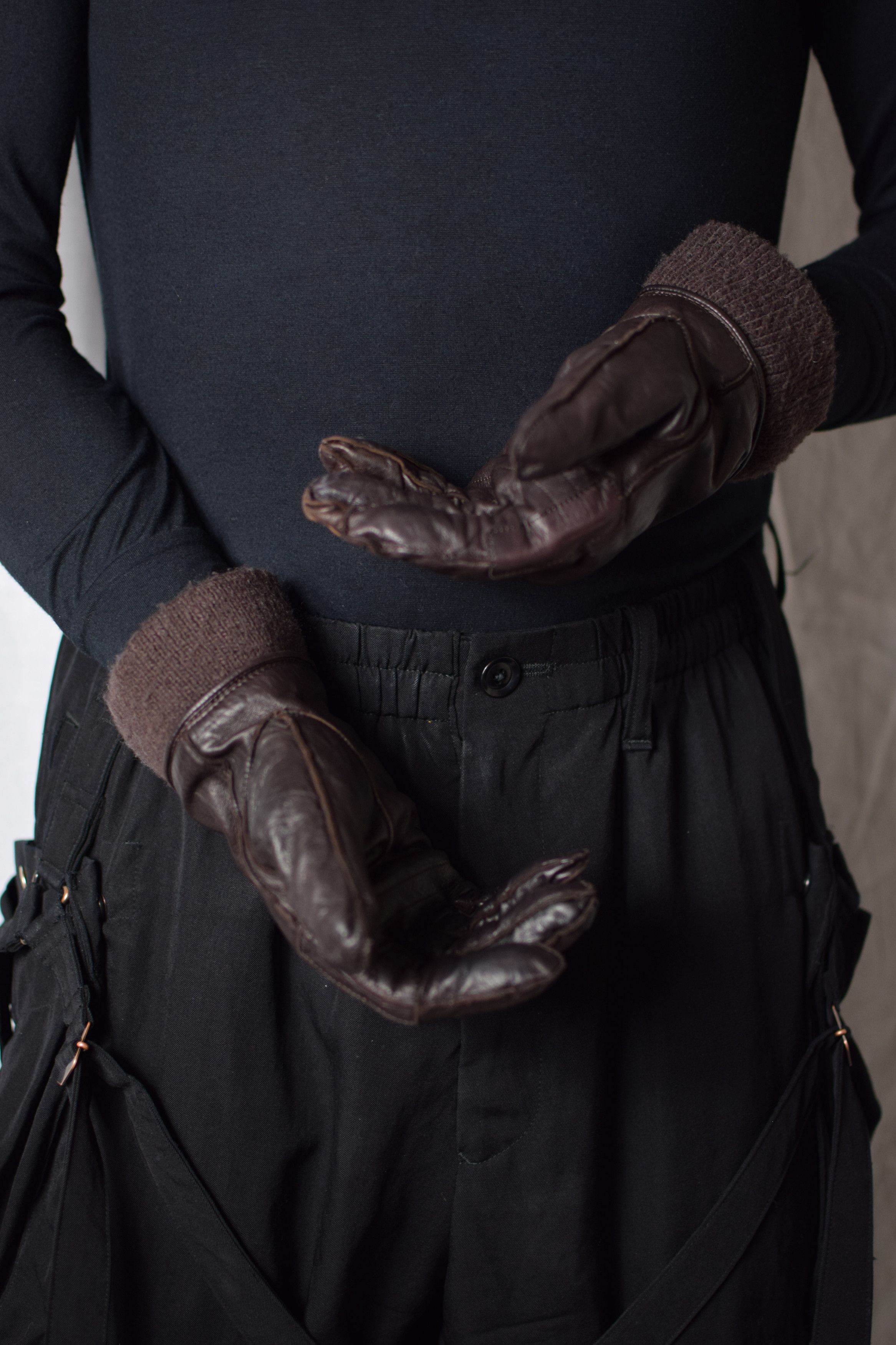 Yohji Yamamoto Y's for Men Leather Gloves - MB-W01-728 Size ONE SIZE - 3 Thumbnail