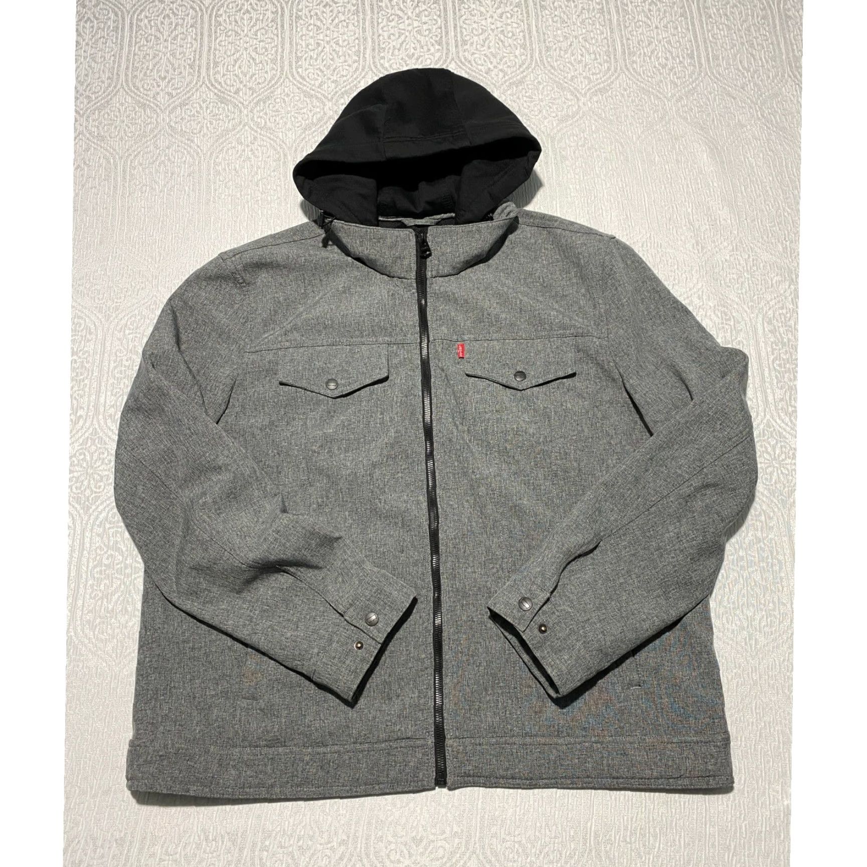 Levi's Levi's Men's Softshell Hooded Jacket Full Zip 2XL Gray Windbreaker Casual Logo Zipper Button Size US XXL / EU 58 / 5 - 2 Thumbnail
