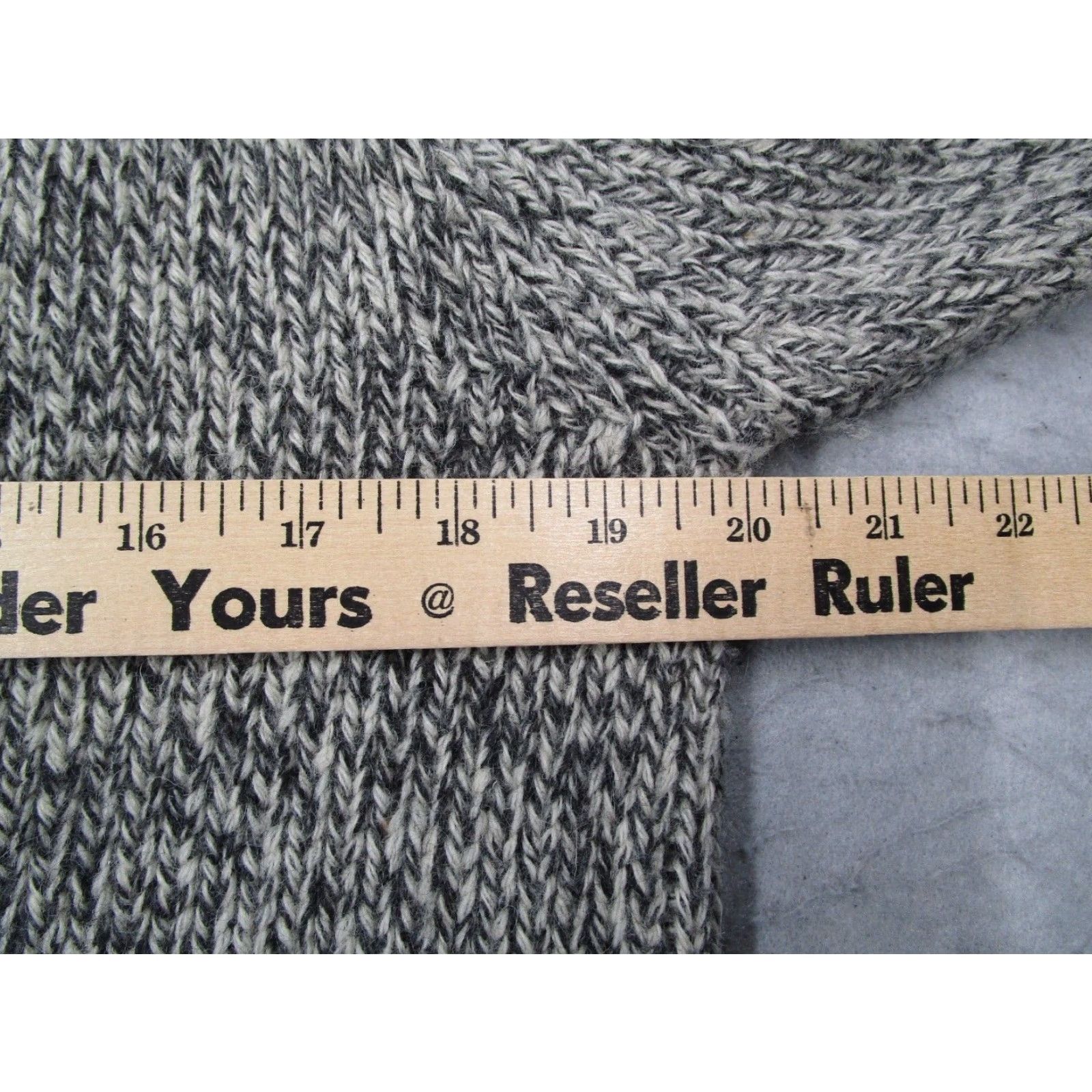 Vintage VINTAGE L.L. Bean Sweater Men Small Gray Wool Blend Chunky Knit Shawl Neck Pullover Size US S / EU 44-46 / 1 - 5 Thumbnail