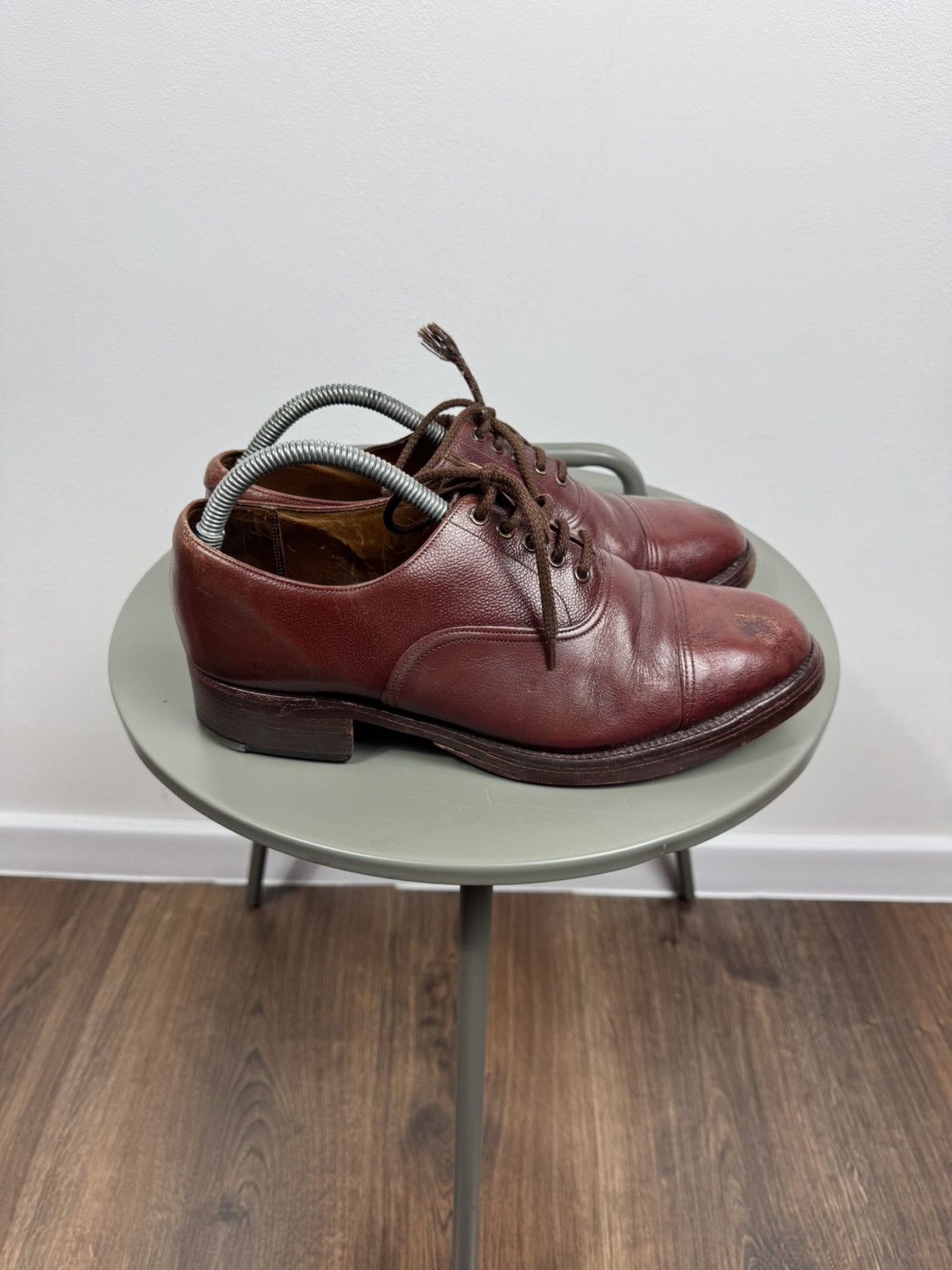Other Vintage Heavy Leather Oxford Shoes US 9 Metal Heel Taps Size US 9 / EU 42 - 3 Thumbnail