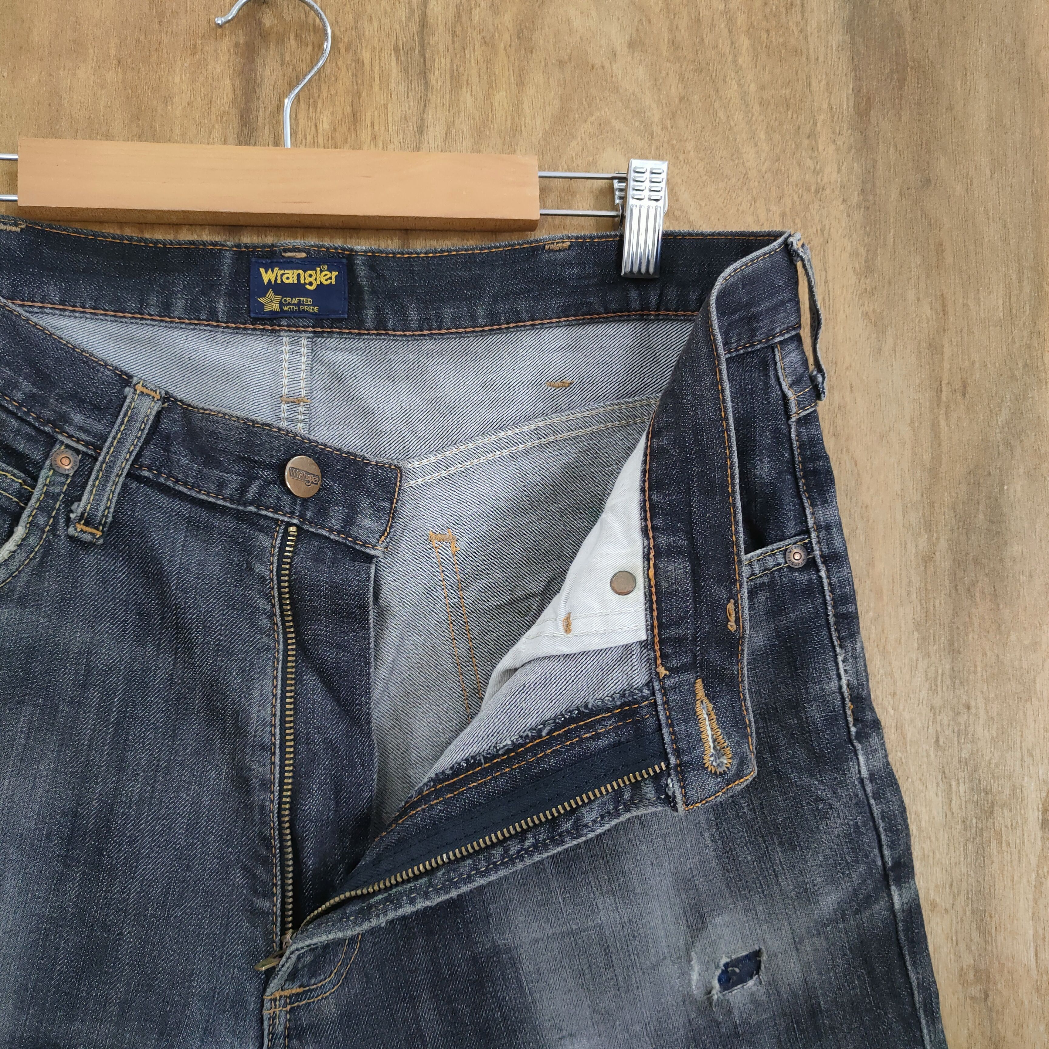 Wrangler 33×30 💥 VINTAGE BLACK DISTRESSED JEANS PANTS Size US 33 - 5 Thumbnail