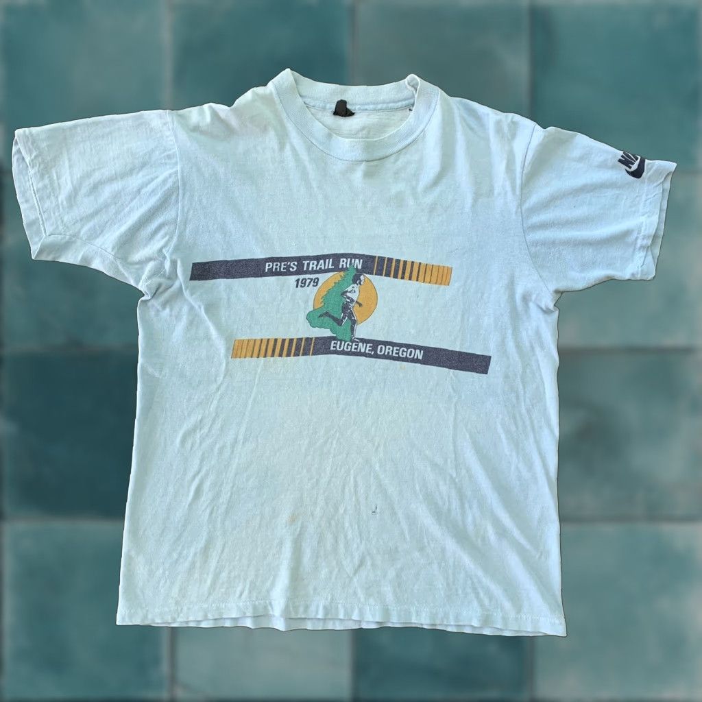 Nike VINTAGE Nike T Shirt Mens 1979 Pre Trail Run Prefontaine Tee 70s Pinwheel Geisha Blue L Mens Size US L / EU 52-54 / 3 - 1 Thumbnail