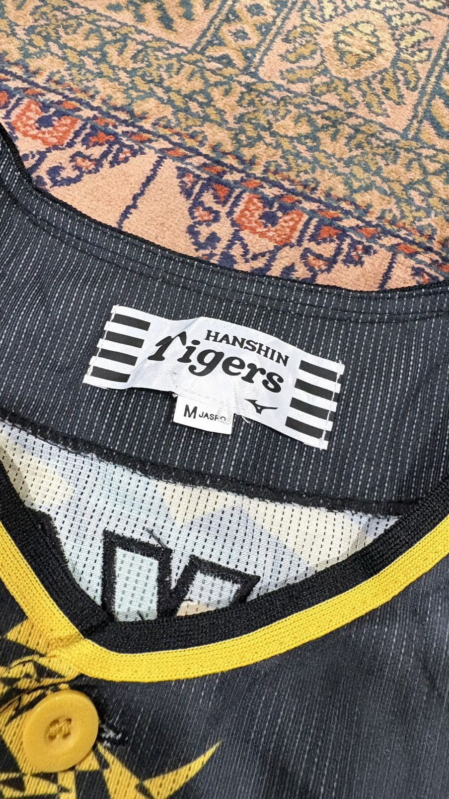 Vintage Vintage Hanshin Tigers akiyama 21 japan baseball team jersey Size US M / EU 48-50 / 2 - 4 Thumbnail