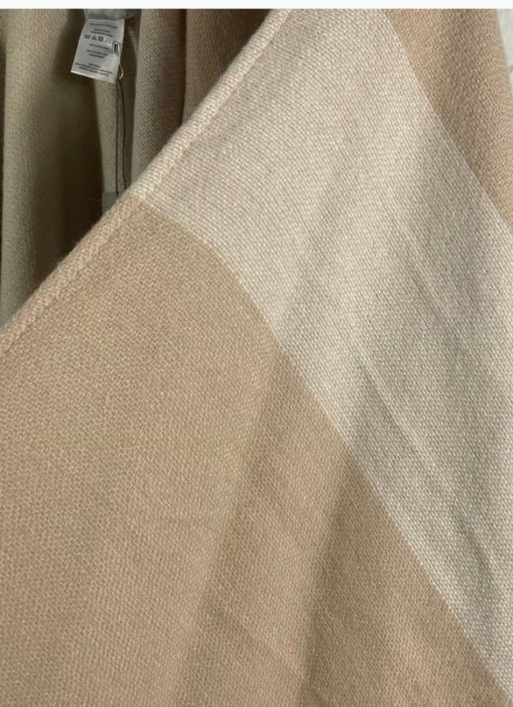 Soia & Kyo Soia & Kyo Neutral Colorblock Shawl Wrap NWT Size ONE SIZE - 4 Thumbnail