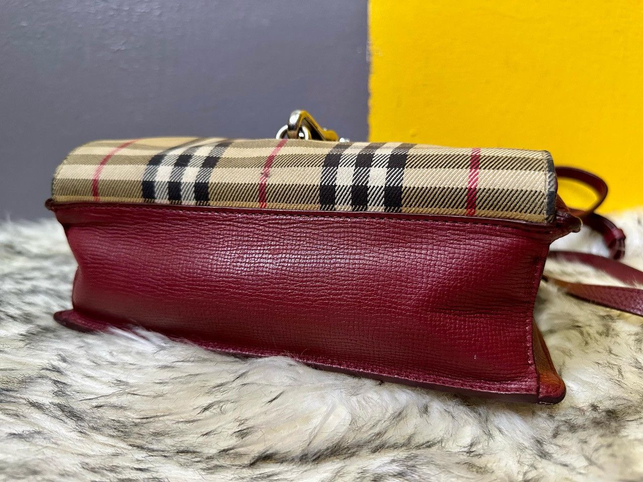 Burberry Authentic Burberry Macken Vintage Check Crossbody Bag Size ONE SIZE - 3 Thumbnail