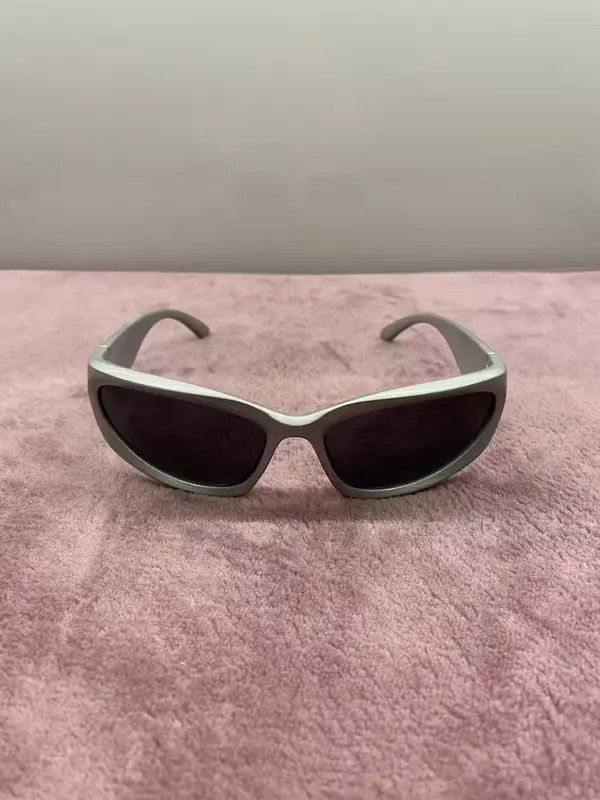 Electric Visual × Japanese Brand Vintage Silver Chrome Y2K glasses Sunglasses cyber rave punk Size ONE SIZE - 3 Thumbnail